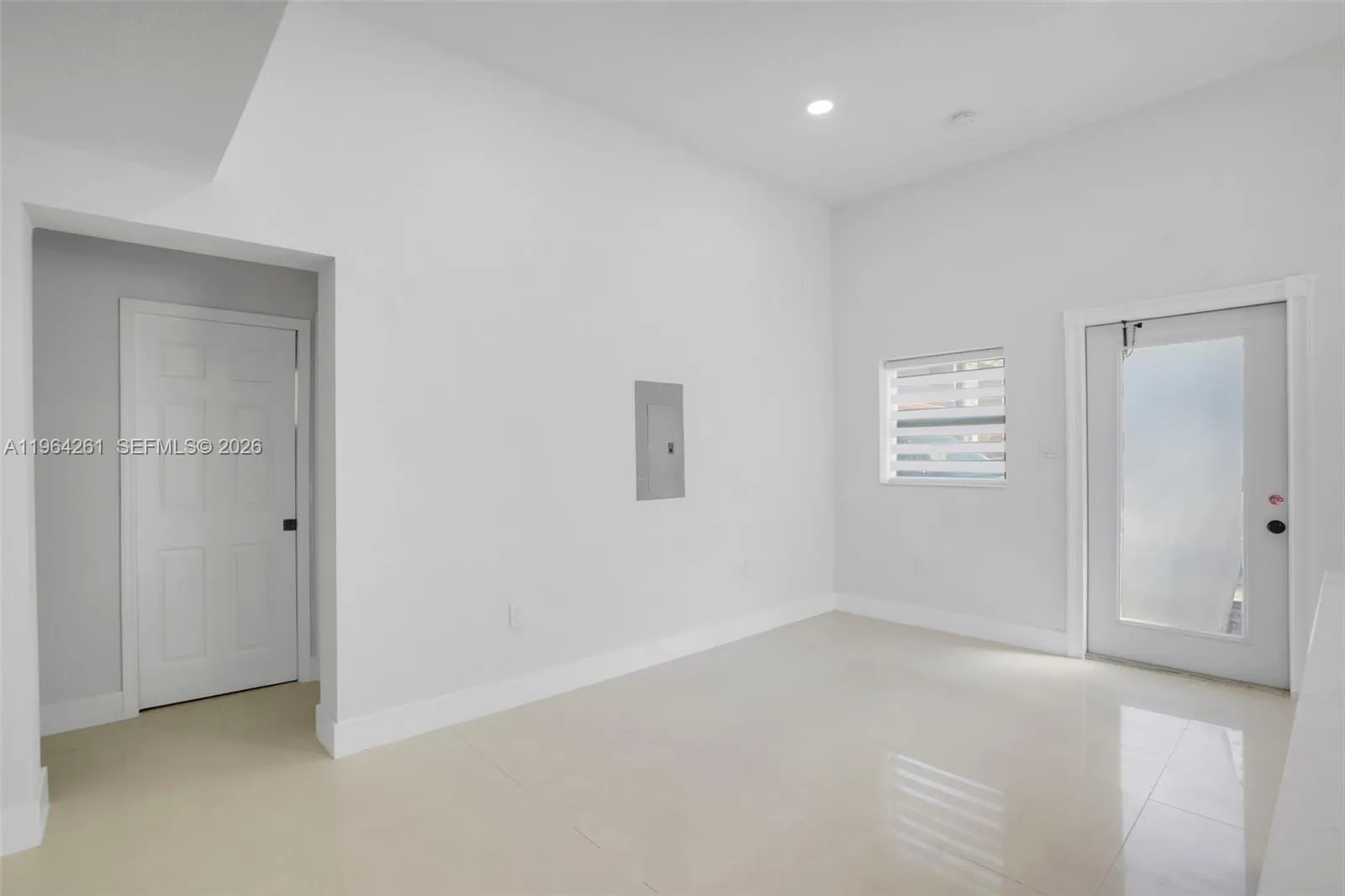 1820 Sw 25th Ave, Miami, Florida 33145, Miami, Florida 33145, 3 Bedrooms Bedrooms, ,2 BathroomsBathrooms,Residential,For Sale,1820 Sw 25th Ave, Miami, Florida 33145,A11964261