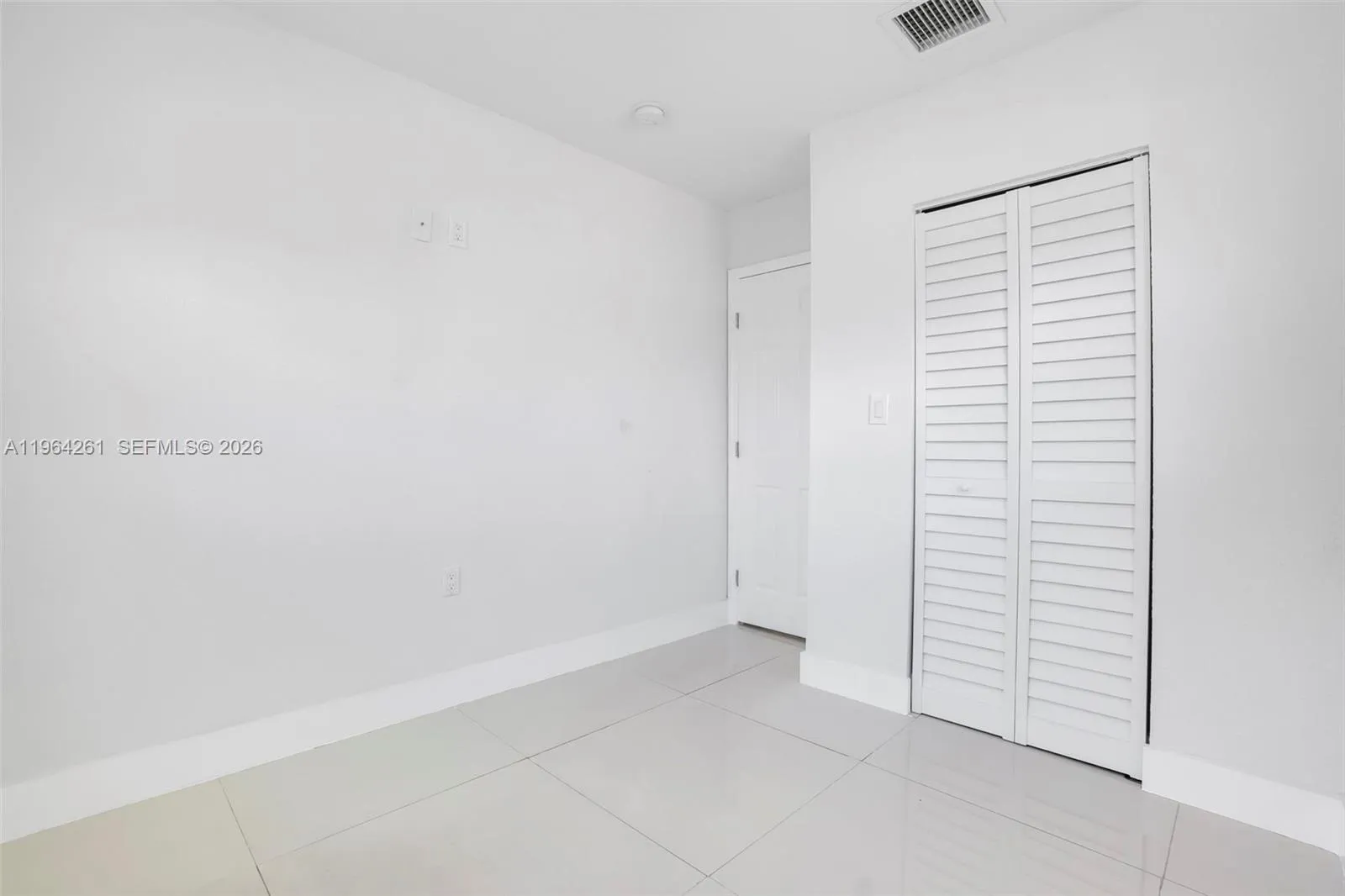 1820 Sw 25th Ave, Miami, Florida 33145, Miami, Florida 33145, 3 Bedrooms Bedrooms, ,2 BathroomsBathrooms,Residential,For Sale,1820 Sw 25th Ave, Miami, Florida 33145,A11964261