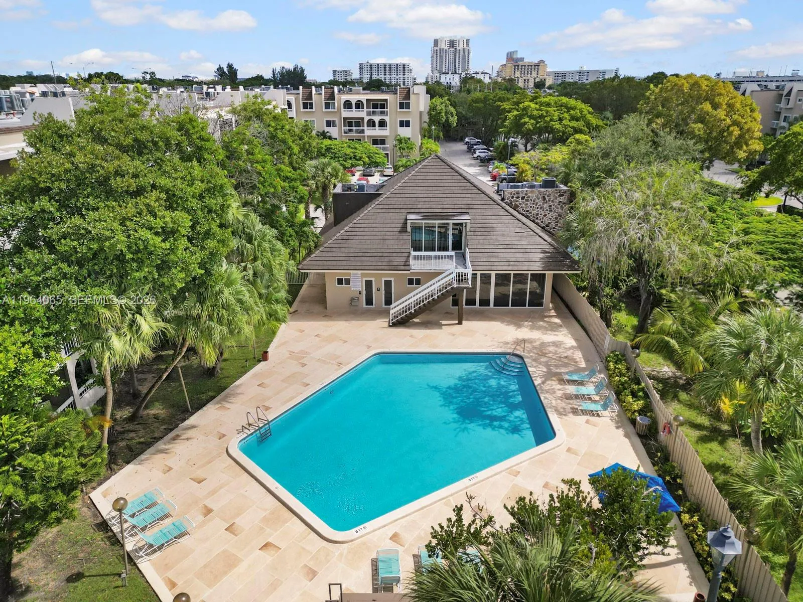 8101 Camino Real C-320, Miami, Florida 33143, Miami, Florida 33143, 1 Bedroom Bedrooms, ,1 BathroomBathrooms,Residential,For Sale,8101 Camino Real C-320, Miami, Florida 33143,A11964065