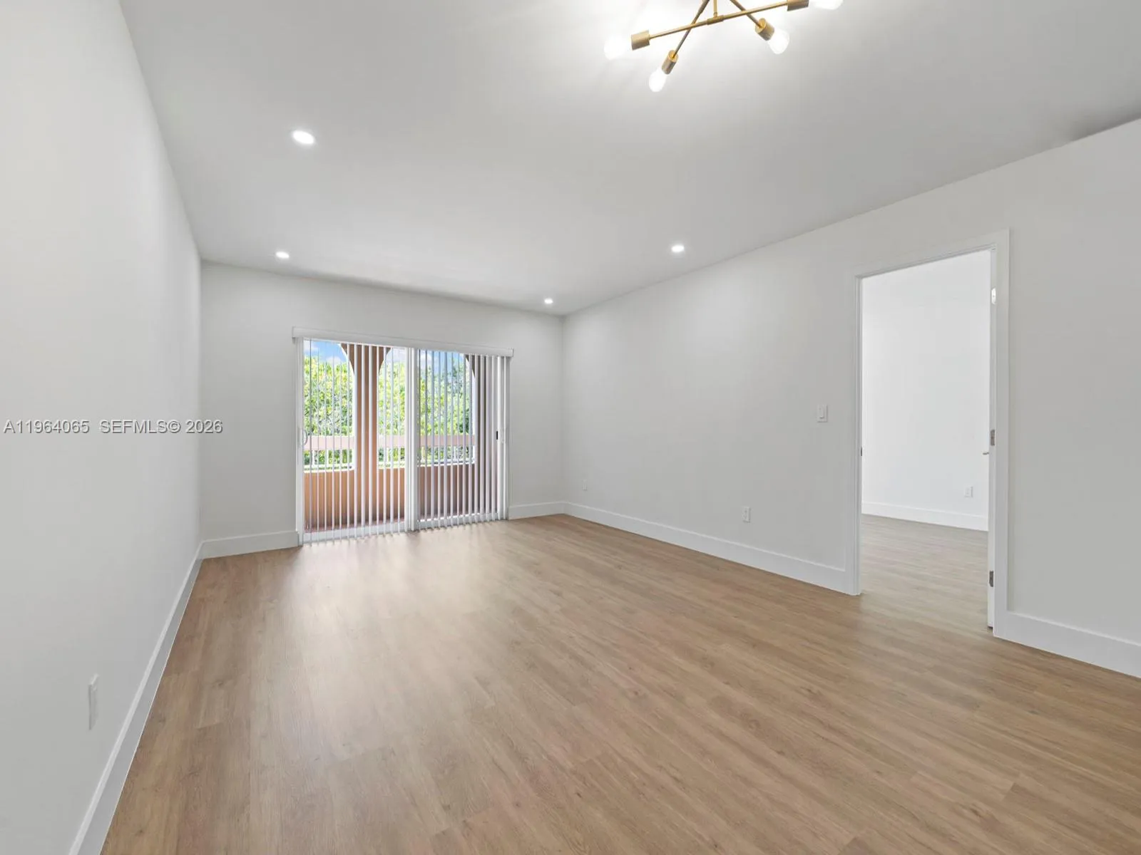 8101 Camino Real C-320, Miami, Florida 33143, Miami, Florida 33143, 1 Bedroom Bedrooms, ,1 BathroomBathrooms,Residential,For Sale,8101 Camino Real C-320, Miami, Florida 33143,A11964065