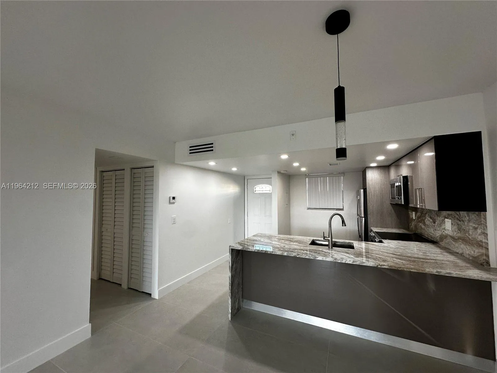 10625 Sw 112th Ave 306, Miami, Florida 33176, Miami, Florida 33176, 2 Bedrooms Bedrooms, ,2 BathroomsBathrooms,Residential Lease,For Rent,10625 Sw 112th Ave 306, Miami, Florida 33176,A11964212