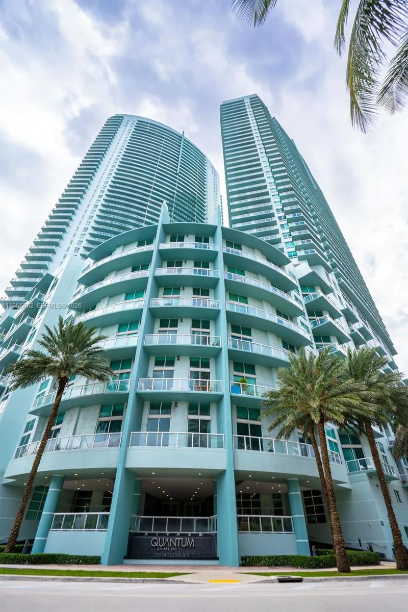 1900 N Bayshore Dr 2018, Miami, Florida 33132, Miami, Florida 33132, 2 Bedrooms Bedrooms, ,2 BathroomsBathrooms,Residential,For Sale,1900 N Bayshore Dr 2018, Miami, Florida 33132,A11955962