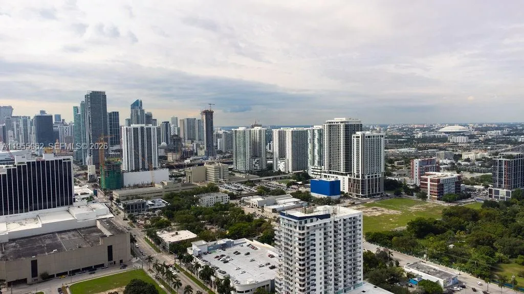 1900 N Bayshore Dr 2018, Miami, Florida 33132, Miami, Florida 33132, 2 Bedrooms Bedrooms, ,2 BathroomsBathrooms,Residential,For Sale,1900 N Bayshore Dr 2018, Miami, Florida 33132,A11955962