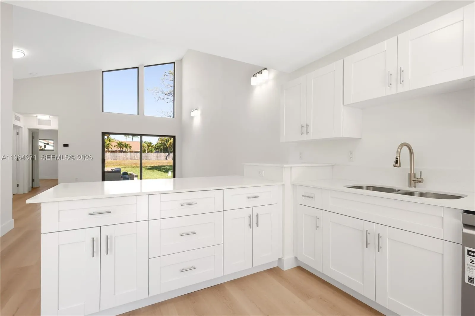 10675 Nw 30th Pl 1, Sunrise, Florida 33322, Sunrise, Florida 33322, 3 Bedrooms Bedrooms, ,2 BathroomsBathrooms,Residential,For Sale,10675 Nw 30th Pl 1, Sunrise, Florida 33322,A11964371