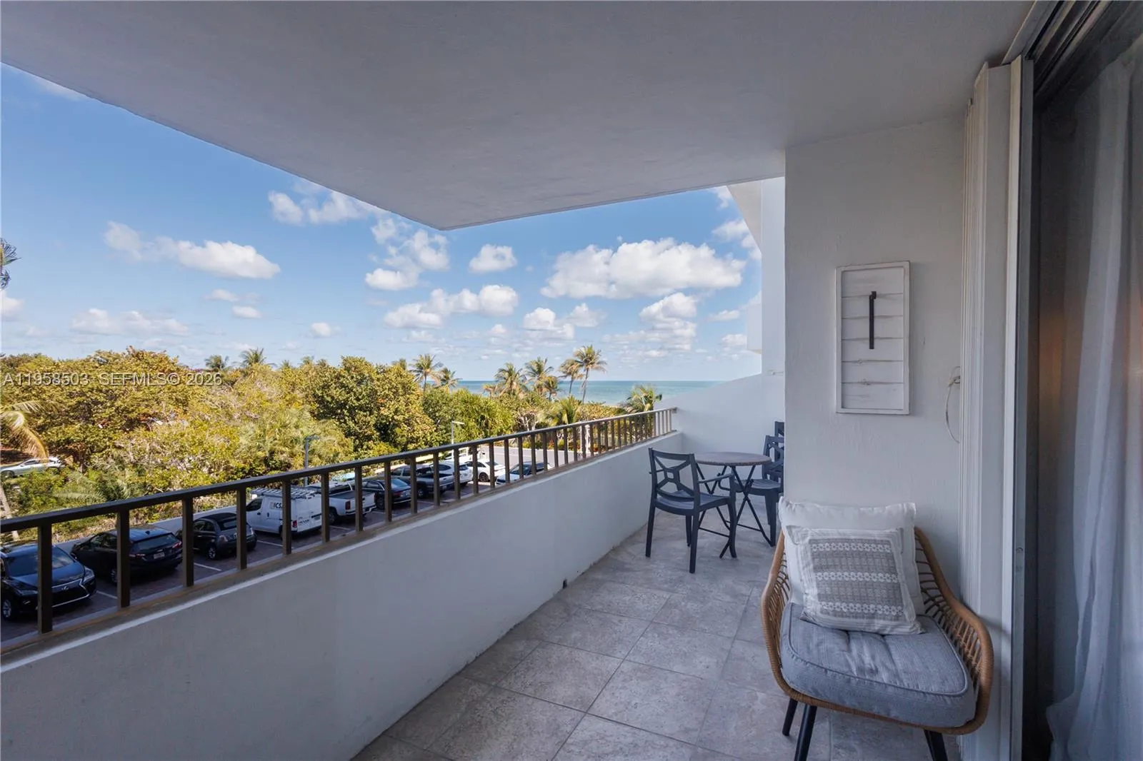 177 Ocean Lane Dr 302, Key Biscayne, Florida 33149, Key Biscayne, Florida 33149, 1 Bedroom Bedrooms, ,1 BathroomBathrooms,Residential,For Sale,177 Ocean Lane Dr 302, Key Biscayne, Florida 33149,A11958503