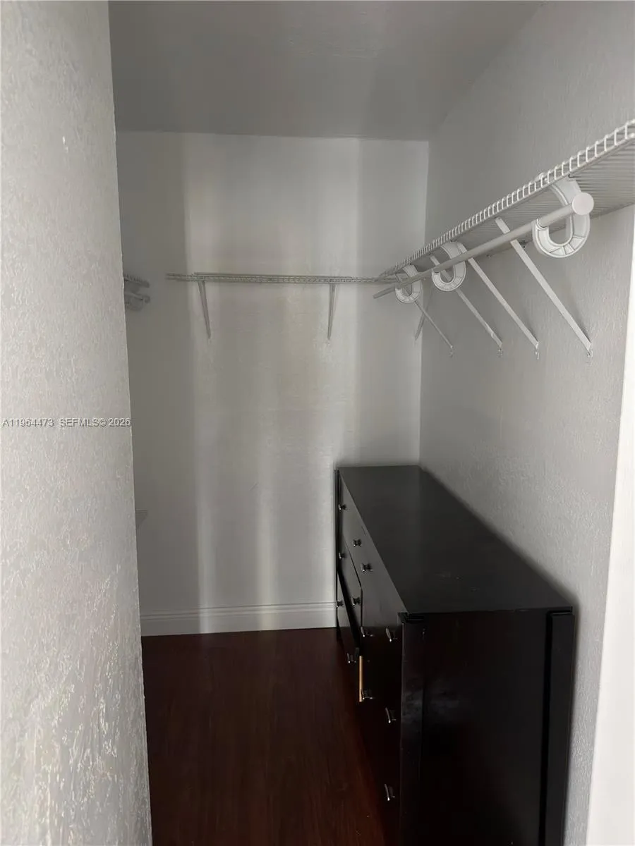 8009 W 6th Ave H, Hialeah, Florida 33014, Hialeah, Florida 33014, 3 Bedrooms Bedrooms, ,2 BathroomsBathrooms,Residential Lease,For Rent,8009 W 6th Ave H, Hialeah, Florida 33014,A11964473