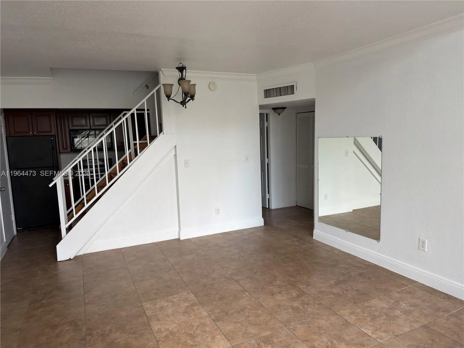 8009 W 6th Ave H, Hialeah, Florida 33014, Hialeah, Florida 33014, 3 Bedrooms Bedrooms, ,2 BathroomsBathrooms,Residential Lease,For Rent,8009 W 6th Ave H, Hialeah, Florida 33014,A11964473