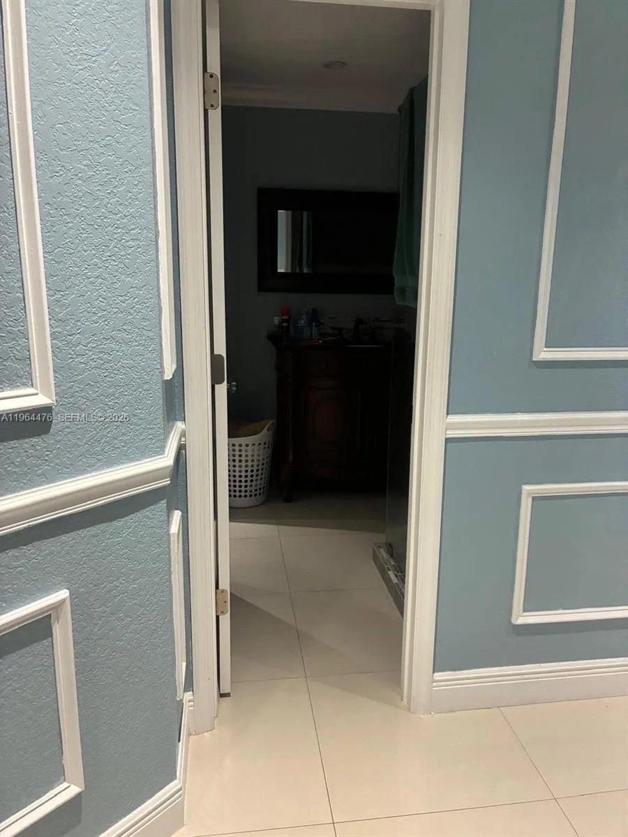 9425 Nw 114th Ln 3, Hialeah Gardens, Florida 33018, Hialeah Gardens, Florida 33018, 2 Bedrooms Bedrooms, ,1 BathroomBathrooms,Residential,For Sale,9425 Nw 114th Ln 3, Hialeah Gardens, Florida 33018,A11964476