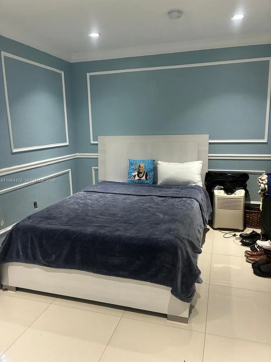 9425 Nw 114th Ln 3, Hialeah Gardens, Florida 33018, Hialeah Gardens, Florida 33018, 2 Bedrooms Bedrooms, ,1 BathroomBathrooms,Residential,For Sale,9425 Nw 114th Ln 3, Hialeah Gardens, Florida 33018,A11964476