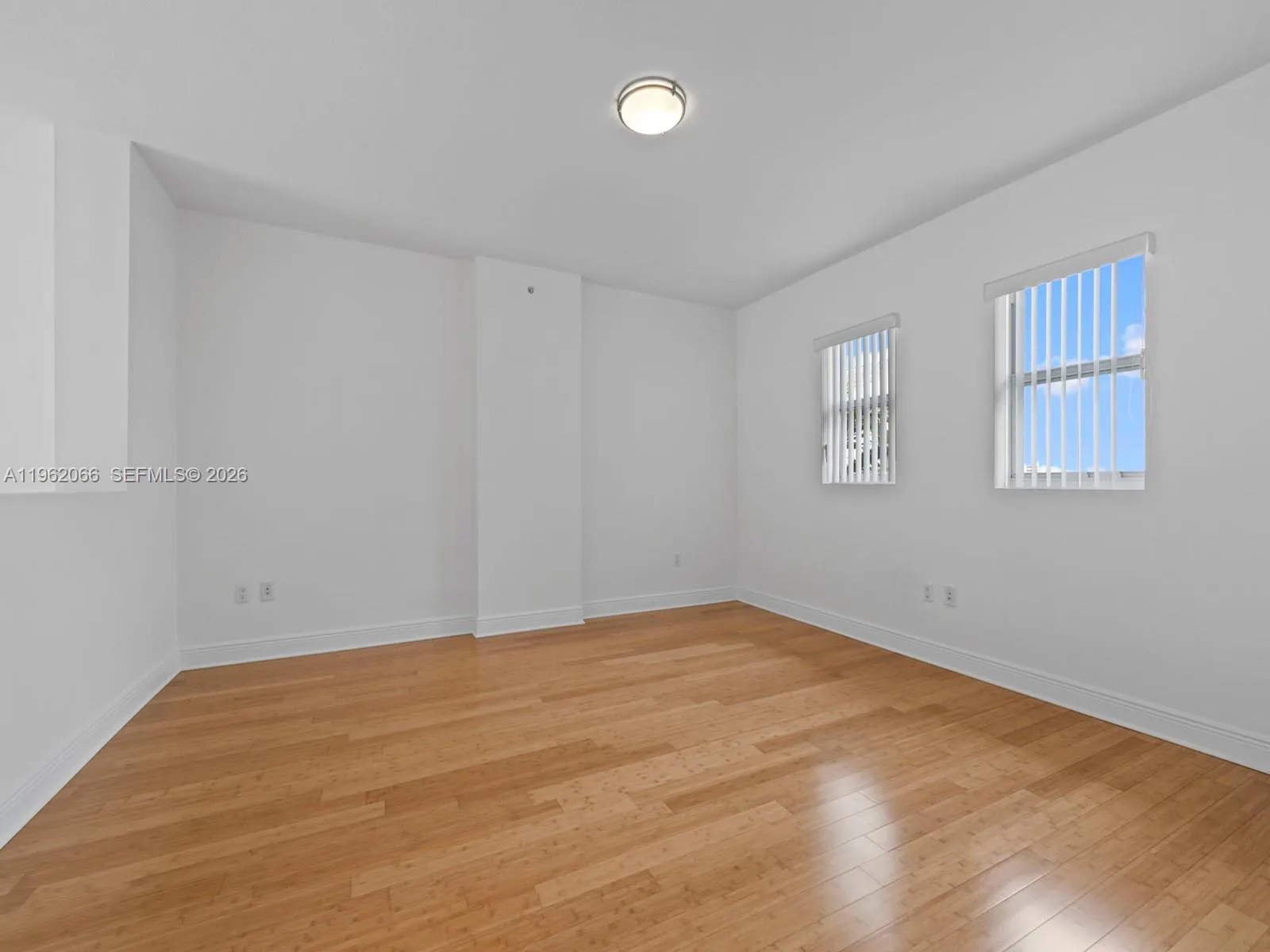 7265 Sw 89th St A520, Miami, Florida 33156, Miami, Florida 33156, 2 Bedrooms Bedrooms, ,2 BathroomsBathrooms,Residential,For Sale,7265 Sw 89th St A520, Miami, Florida 33156,A11962066