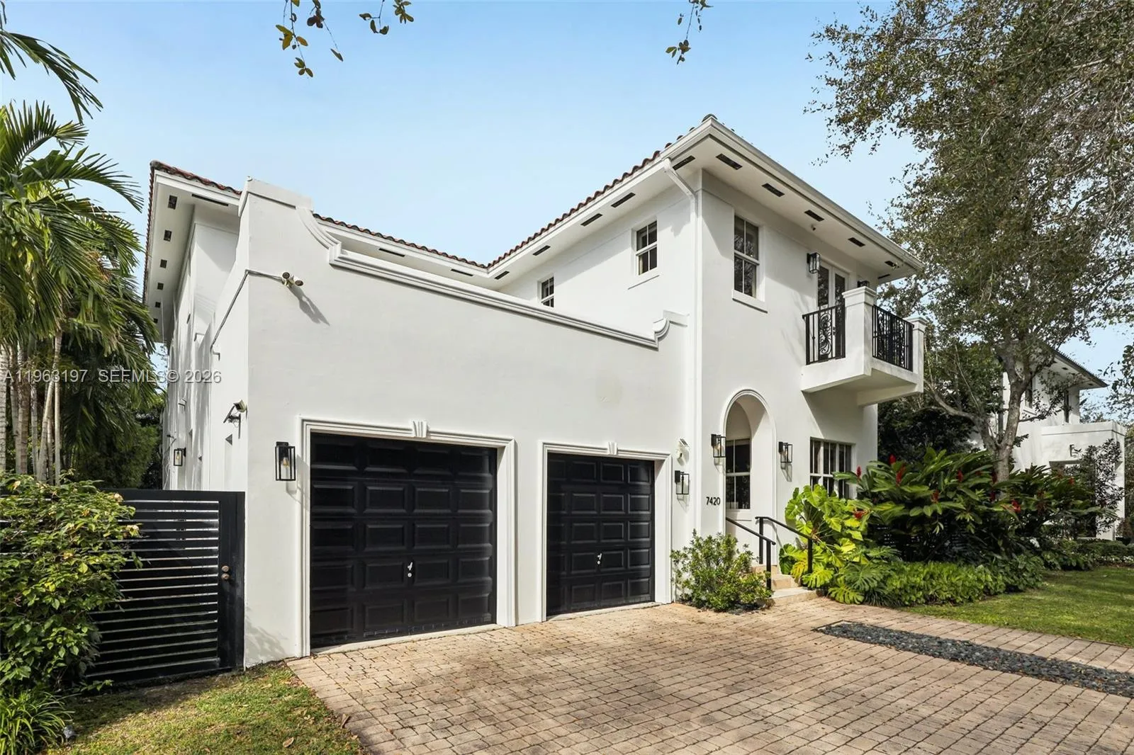 Miami, Florida 33143, 5 Bedrooms Bedrooms, ,4 BathroomsBathrooms,Residential Lease,For Rent,A11963197