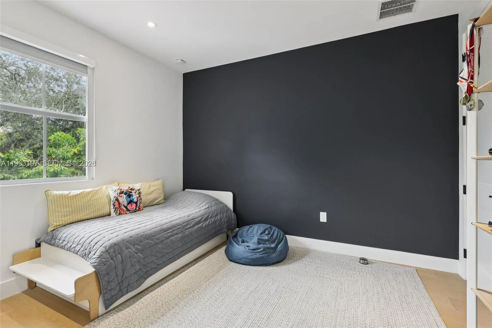 Miami, Florida 33143, 5 Bedrooms Bedrooms, ,4 BathroomsBathrooms,Residential Lease,For Rent,A11963197