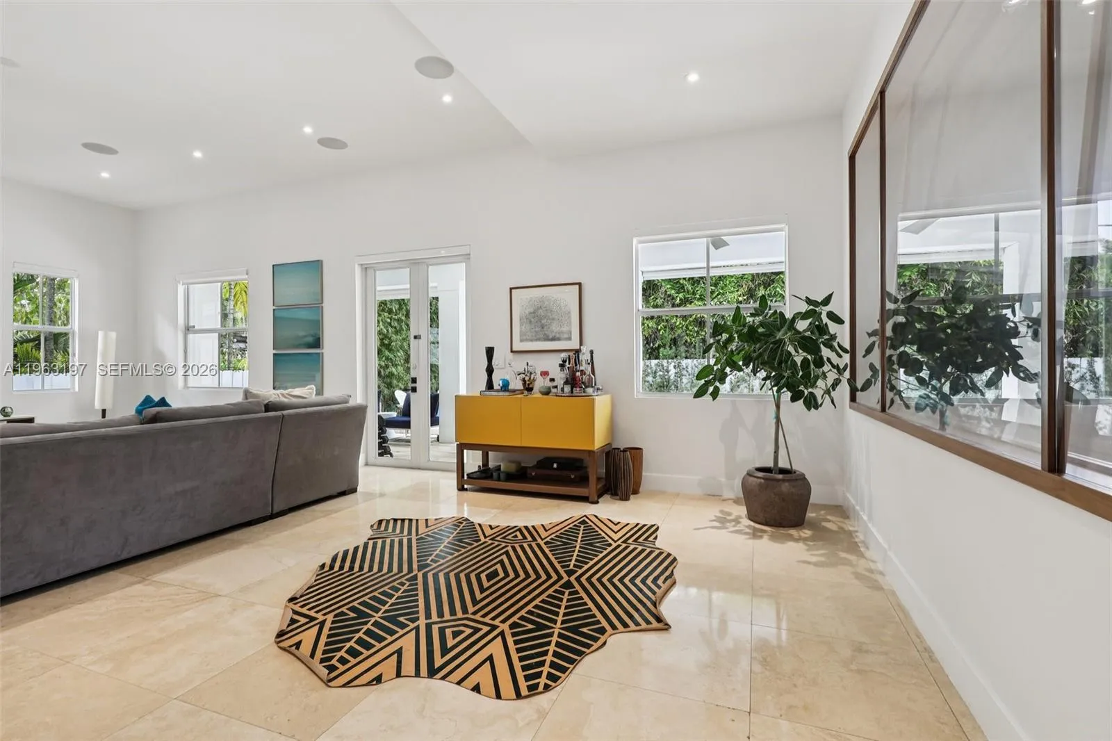 Miami, Florida 33143, 5 Bedrooms Bedrooms, ,4 BathroomsBathrooms,Residential Lease,For Rent,A11963197