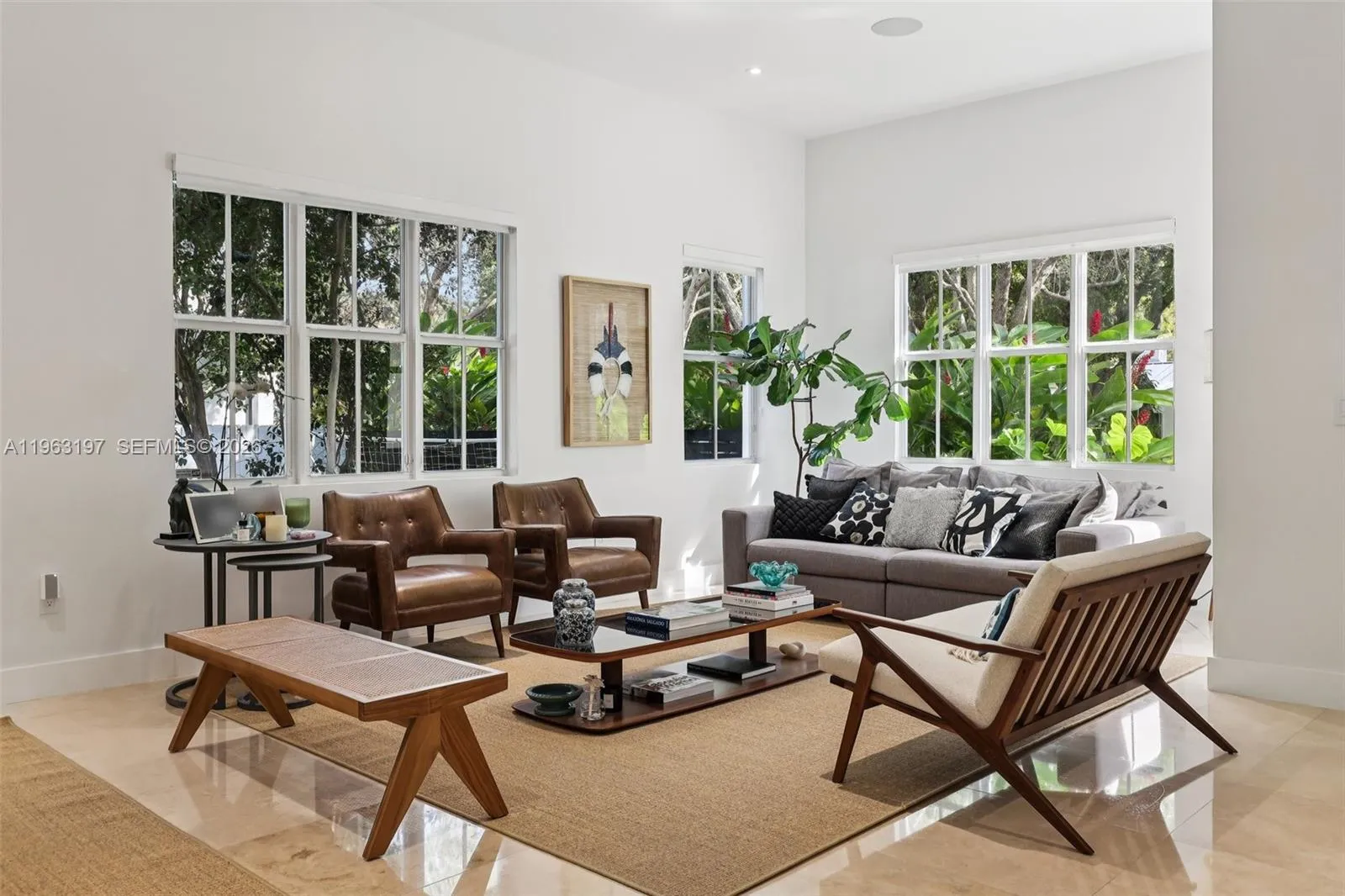 Miami, Florida 33143, 5 Bedrooms Bedrooms, ,4 BathroomsBathrooms,Residential Lease,For Rent,A11963197