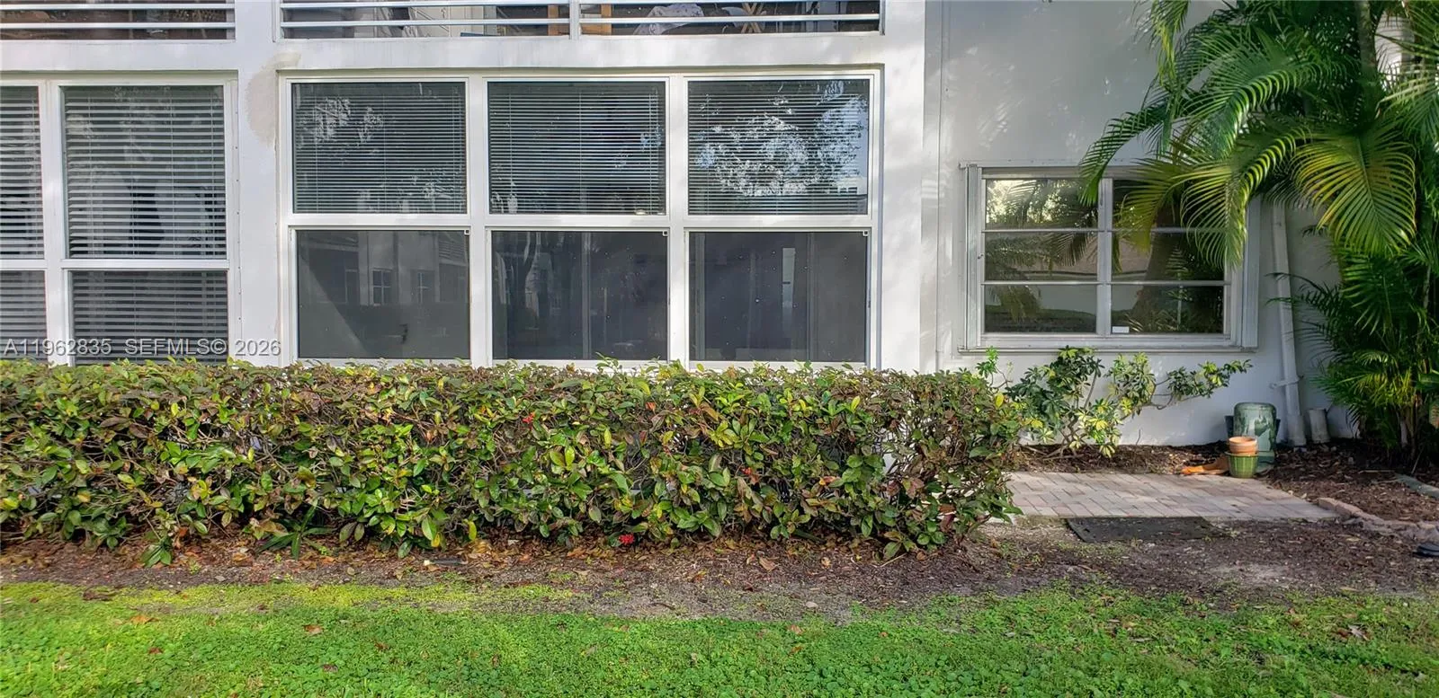 1501 S Ocean Blvd 129, Lauderdale By The Sea, Flor, Lauderdale By The Sea, Florida 33062, 1 Bedroom Bedrooms, ,1 BathroomBathrooms,Residential,For Sale,1501 S Ocean Blvd 129, Lauderdale By The Sea, Flor,A11962835