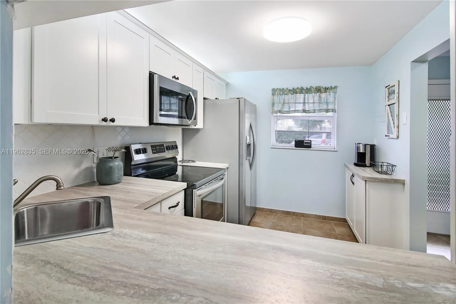 1501 S Ocean Blvd 129, Lauderdale By The Sea, Flor, Lauderdale By The Sea, Florida 33062, 1 Bedroom Bedrooms, ,1 BathroomBathrooms,Residential,For Sale,1501 S Ocean Blvd 129, Lauderdale By The Sea, Flor,A11962835