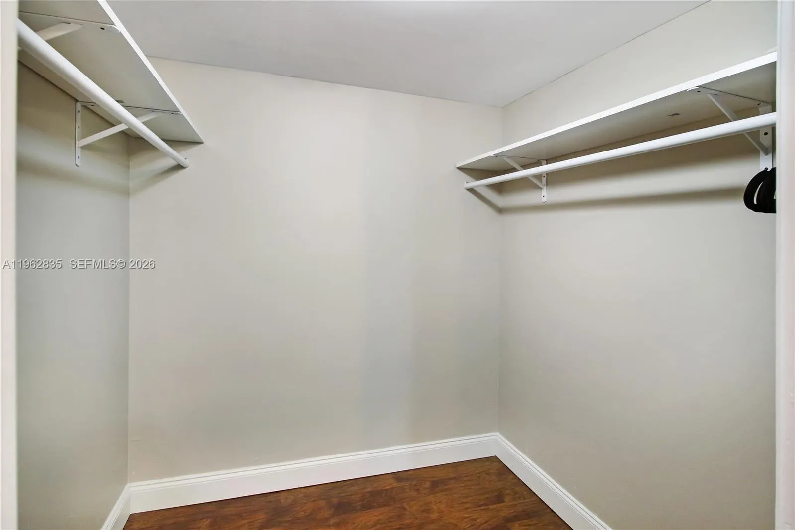 1501 S Ocean Blvd 129, Lauderdale By The Sea, Flor, Lauderdale By The Sea, Florida 33062, 1 Bedroom Bedrooms, ,1 BathroomBathrooms,Residential,For Sale,1501 S Ocean Blvd 129, Lauderdale By The Sea, Flor,A11962835