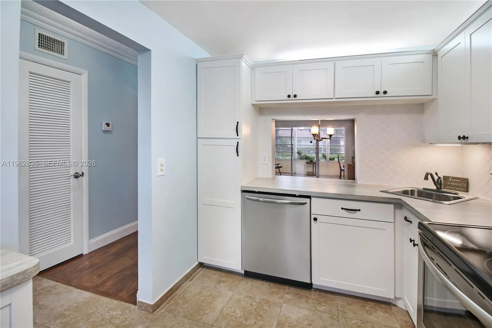 1501 S Ocean Blvd 129, Lauderdale By The Sea, Flor, Lauderdale By The Sea, Florida 33062, 1 Bedroom Bedrooms, ,1 BathroomBathrooms,Residential,For Sale,1501 S Ocean Blvd 129, Lauderdale By The Sea, Flor,A11962835