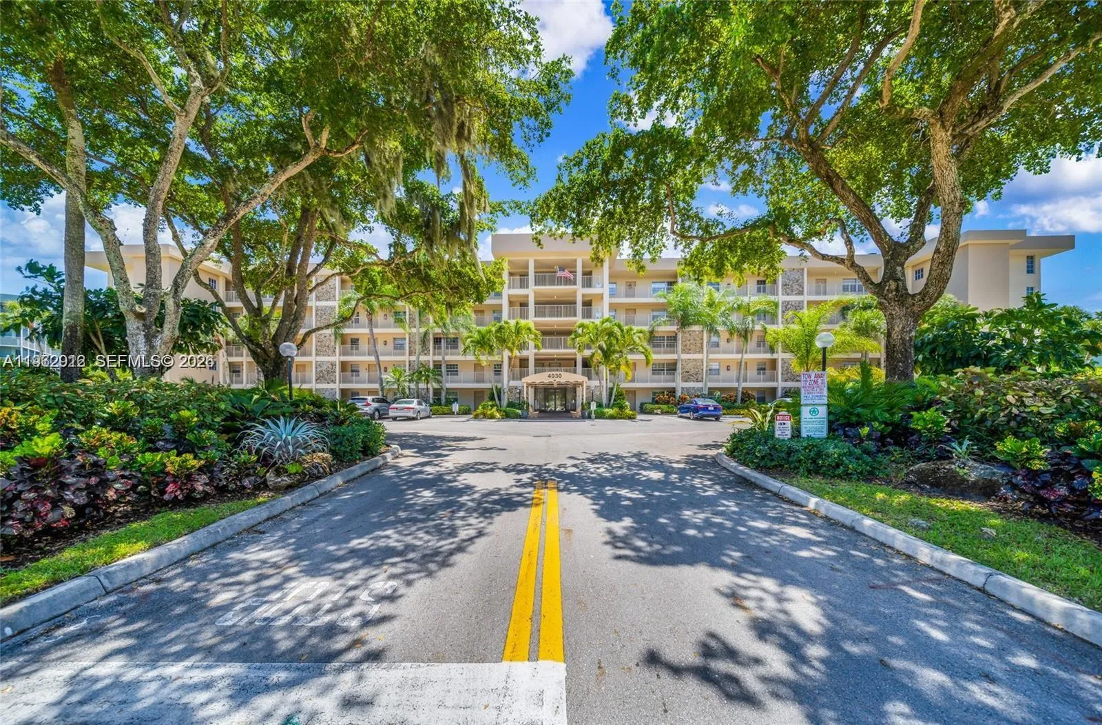 4030 W Palm Aire Dr 104, Pompano Beach, Florida 33, Pompano Beach, Florida 33069, 2 Bedrooms Bedrooms, ,2 BathroomsBathrooms,Residential Lease,For Rent,4030 W Palm Aire Dr 104, Pompano Beach, Florida 33,A11962912