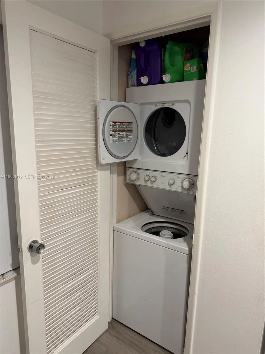 4030 W Palm Aire Dr 104, Pompano Beach, Florida 33, Pompano Beach, Florida 33069, 2 Bedrooms Bedrooms, ,2 BathroomsBathrooms,Residential Lease,For Rent,4030 W Palm Aire Dr 104, Pompano Beach, Florida 33,A11962912