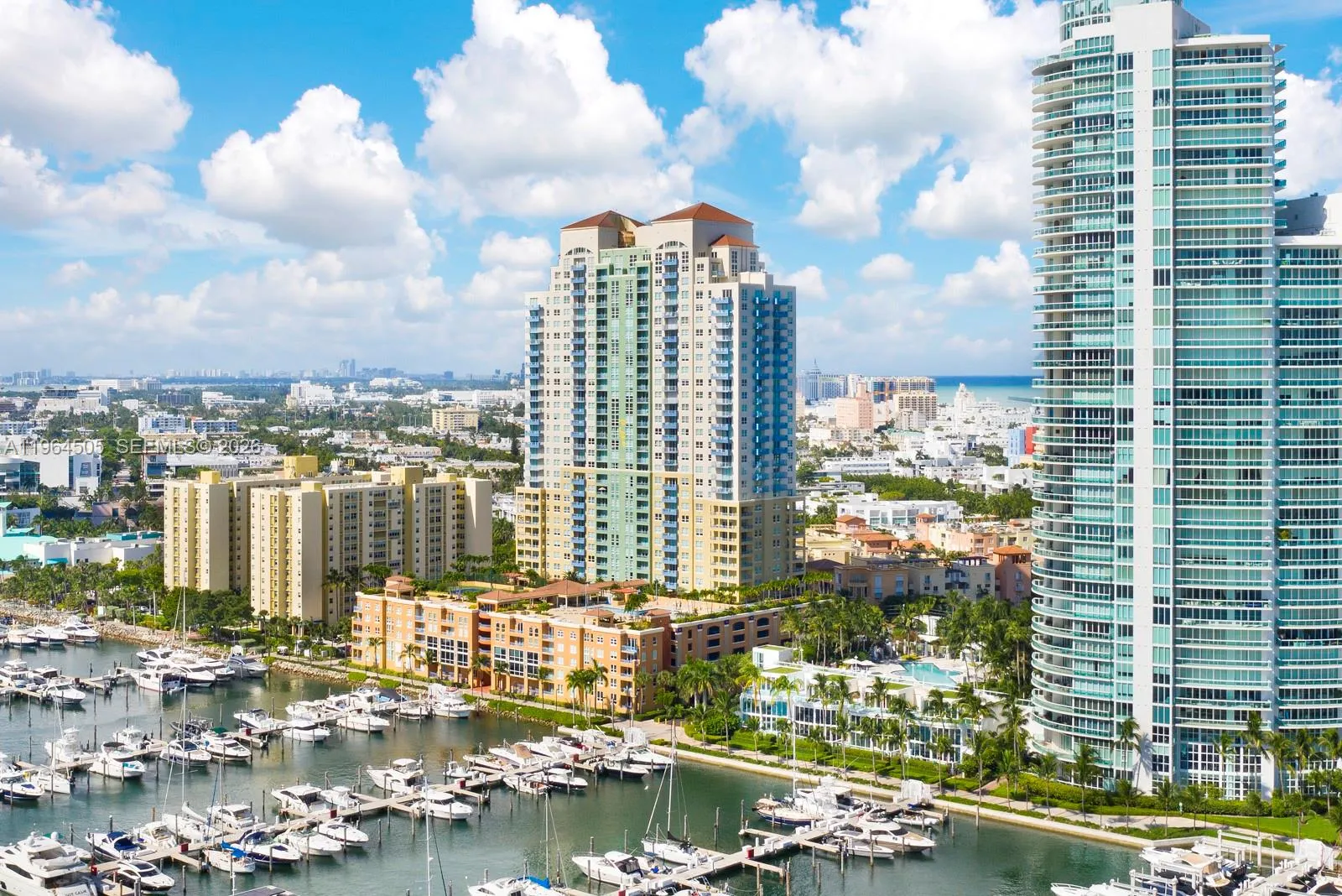 90 Alton Rd 902, Miami Beach, Florida 33139, Miami Beach, Florida 33139, 2 Bedrooms Bedrooms, ,2 BathroomsBathrooms,Residential,For Sale,90 Alton Rd 902, Miami Beach, Florida 33139,A11964505