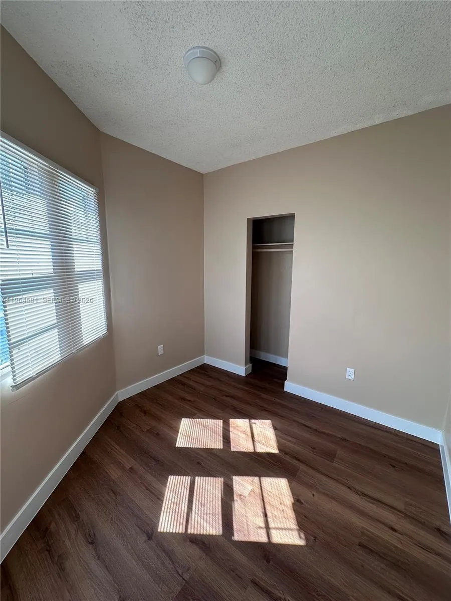 295 Ne 55th St 2, Miami, Florida 33137, Miami, Florida 33137, 1 Bedroom Bedrooms, ,1 BathroomBathrooms,Residential Lease,For Rent,295 Ne 55th St 2, Miami, Florida 33137,A11964581