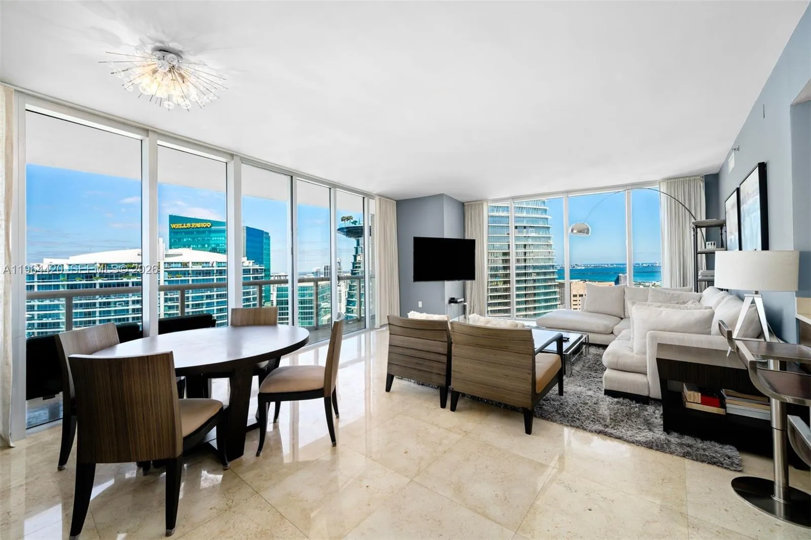 465 Brickell Ave 5302, Miami, Florida 33131, Miami, Florida 33131, 2 Bedrooms Bedrooms, ,2 BathroomsBathrooms,Residential Lease,For Rent,465 Brickell Ave 5302, Miami, Florida 33131,A11964420