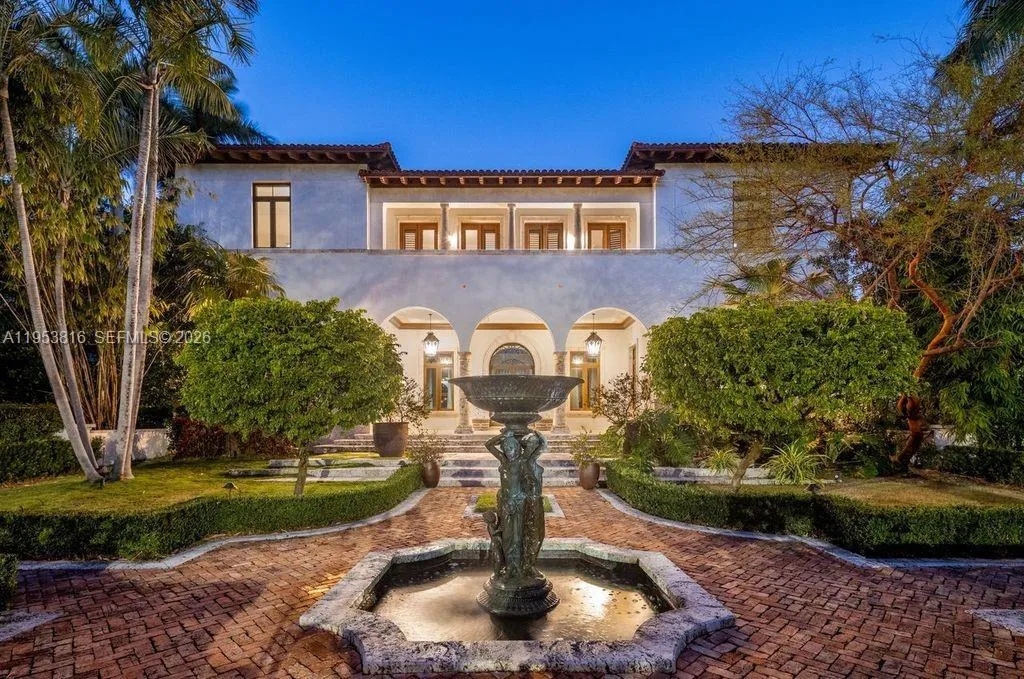 221 Casuarina Concourse, Coral Gables, Florida 331, Coral Gables, Florida 33143, 8 Bedrooms Bedrooms, ,8 BathroomsBathrooms,Residential,For Sale,221 Casuarina Concourse, Coral Gables, Florida 331,A11953816