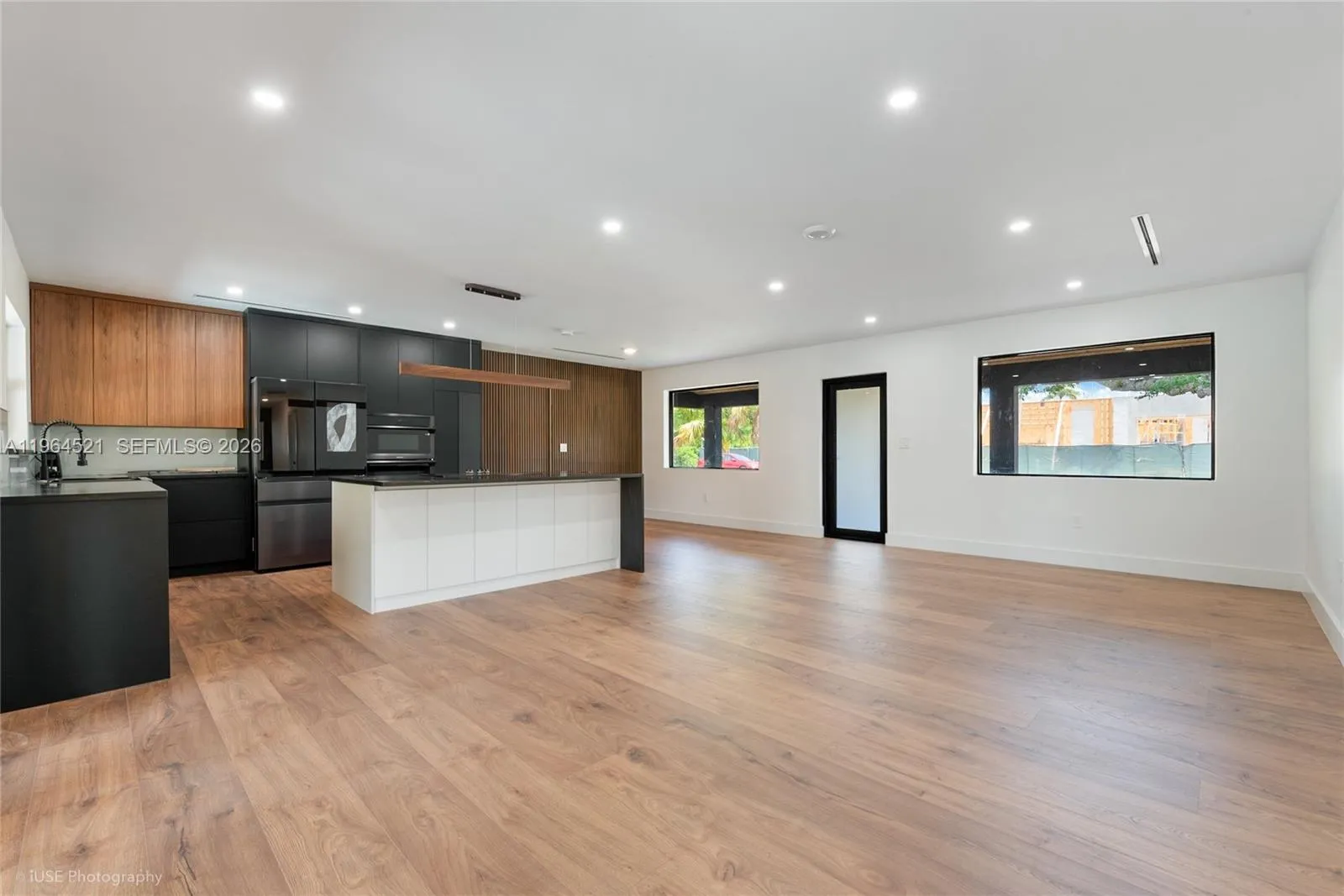 8270 Sw 130th St, Pinecrest, Florida 33156, Pinecrest, Florida 33156, 4 Bedrooms Bedrooms, ,3 BathroomsBathrooms,Residential Lease,For Rent,8270 Sw 130th St, Pinecrest, Florida 33156,A11964521