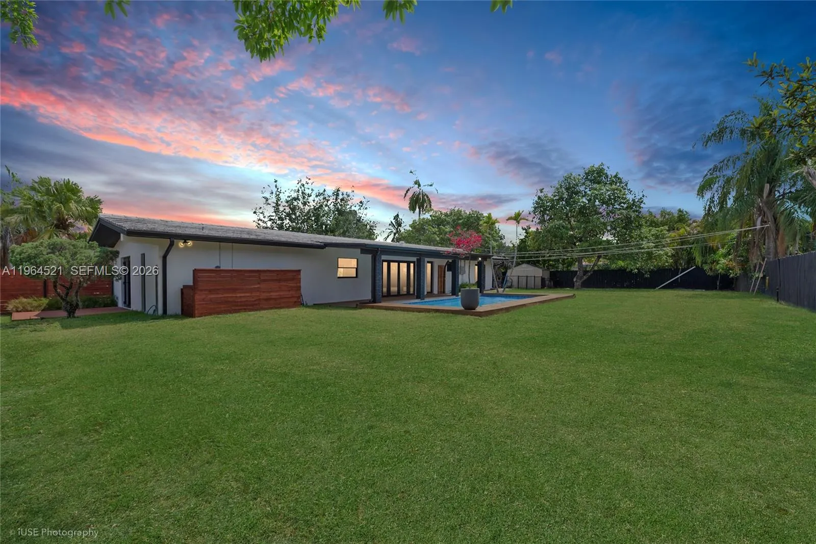 8270 Sw 130th St, Pinecrest, Florida 33156, Pinecrest, Florida 33156, 4 Bedrooms Bedrooms, ,3 BathroomsBathrooms,Residential Lease,For Rent,8270 Sw 130th St, Pinecrest, Florida 33156,A11964521