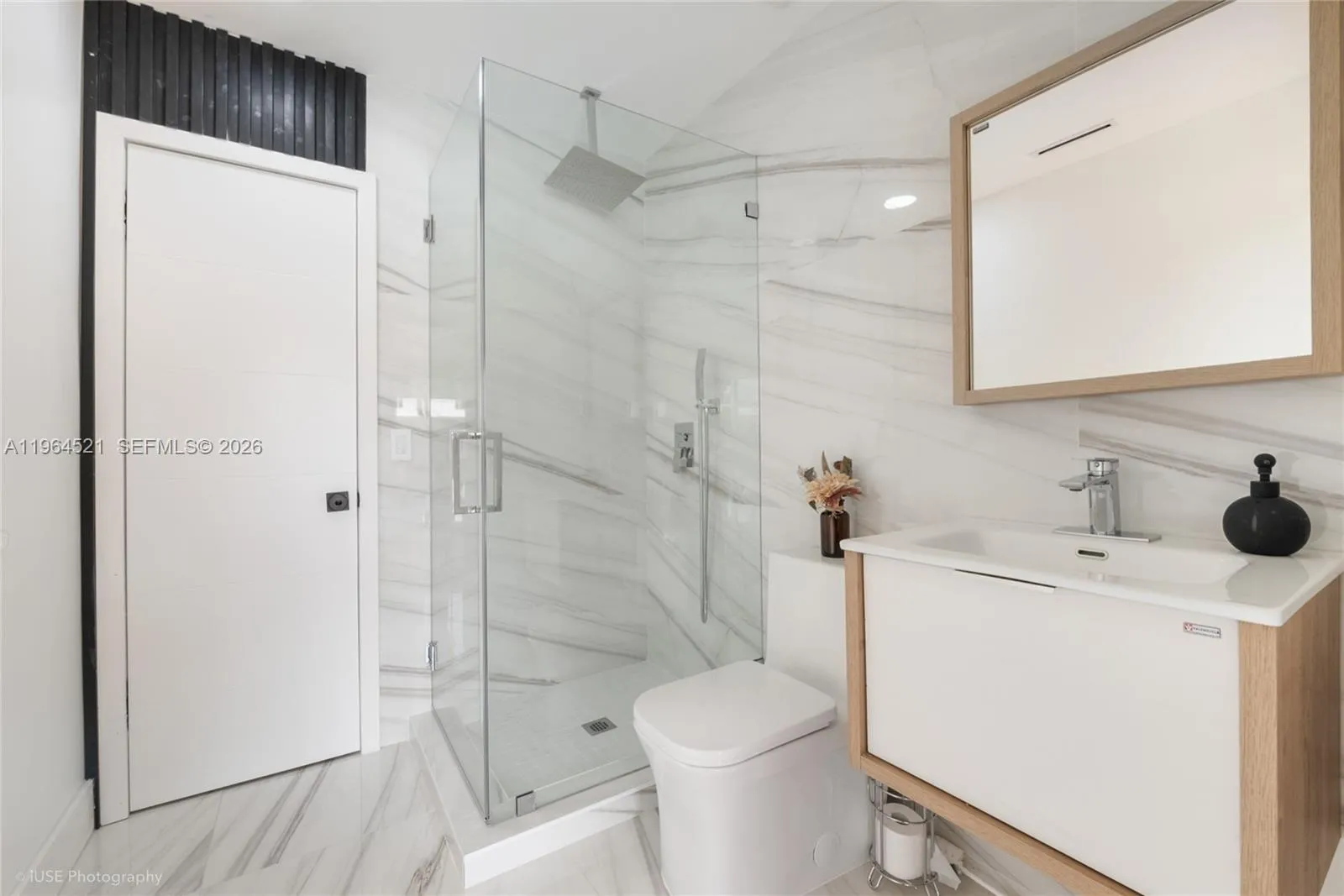 8270 Sw 130th St, Pinecrest, Florida 33156, Pinecrest, Florida 33156, 4 Bedrooms Bedrooms, ,3 BathroomsBathrooms,Residential Lease,For Rent,8270 Sw 130th St, Pinecrest, Florida 33156,A11964521