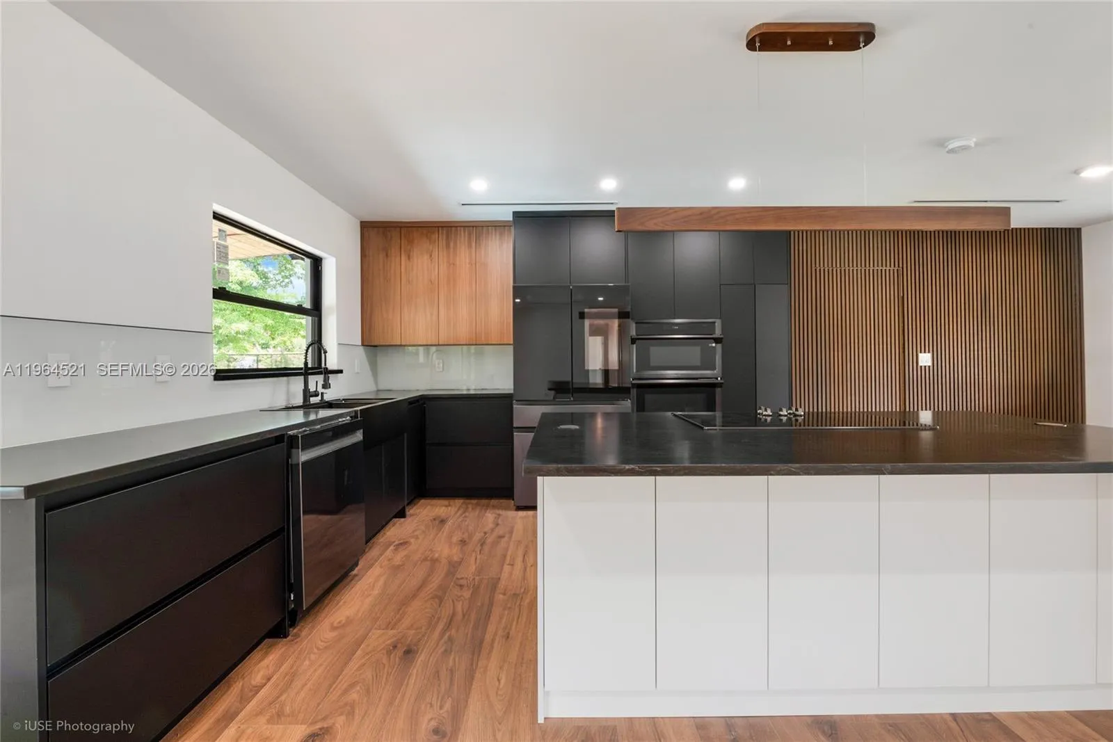 8270 Sw 130th St, Pinecrest, Florida 33156, Pinecrest, Florida 33156, 4 Bedrooms Bedrooms, ,3 BathroomsBathrooms,Residential Lease,For Rent,8270 Sw 130th St, Pinecrest, Florida 33156,A11964521