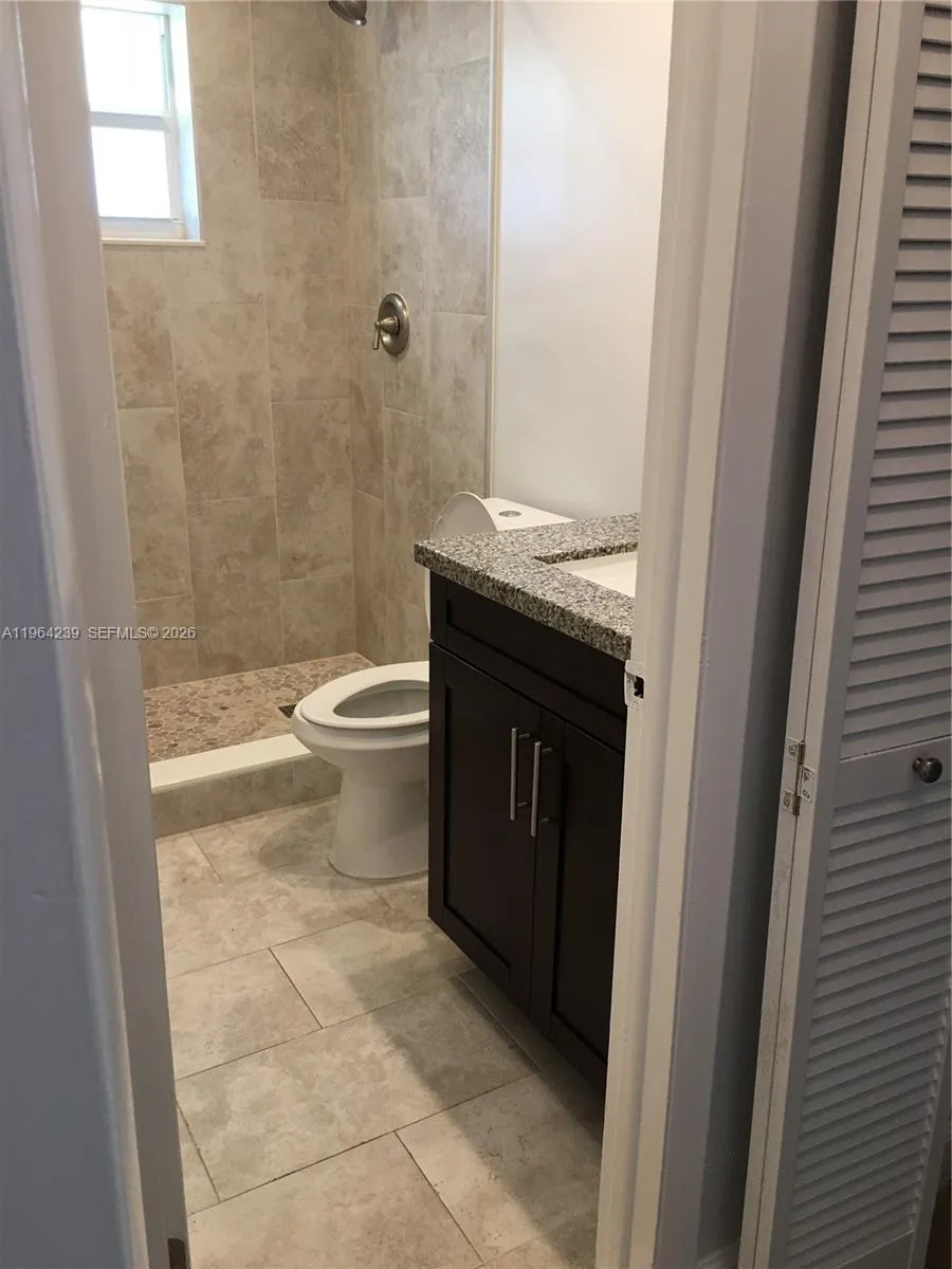 5782 Sw 61st St 5782, Miami, Florida 33143, Miami, Florida 33143, 2 Bedrooms Bedrooms, ,2 BathroomsBathrooms,Residential Lease,For Rent,5782 Sw 61st St 5782, Miami, Florida 33143,A11964239