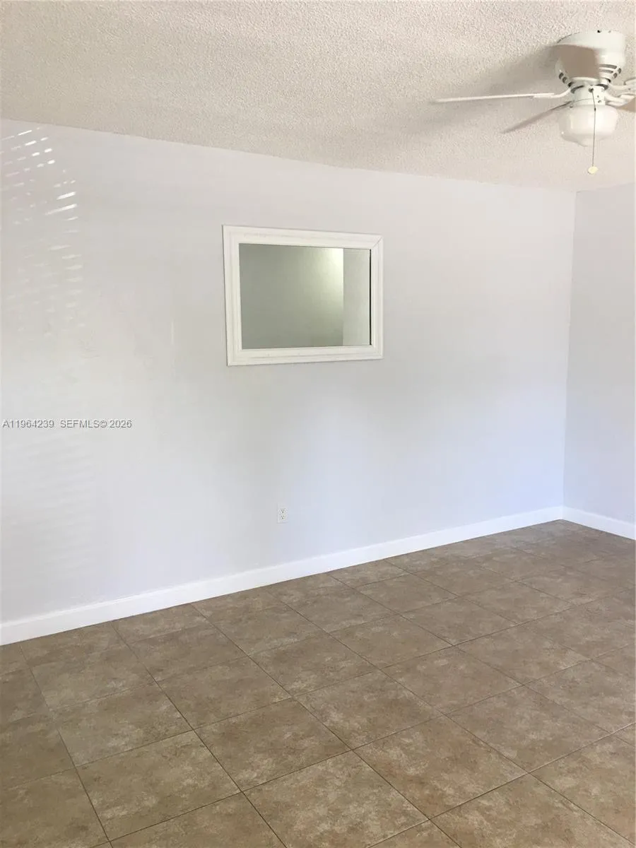 5782 Sw 61st St 5782, Miami, Florida 33143, Miami, Florida 33143, 2 Bedrooms Bedrooms, ,2 BathroomsBathrooms,Residential Lease,For Rent,5782 Sw 61st St 5782, Miami, Florida 33143,A11964239