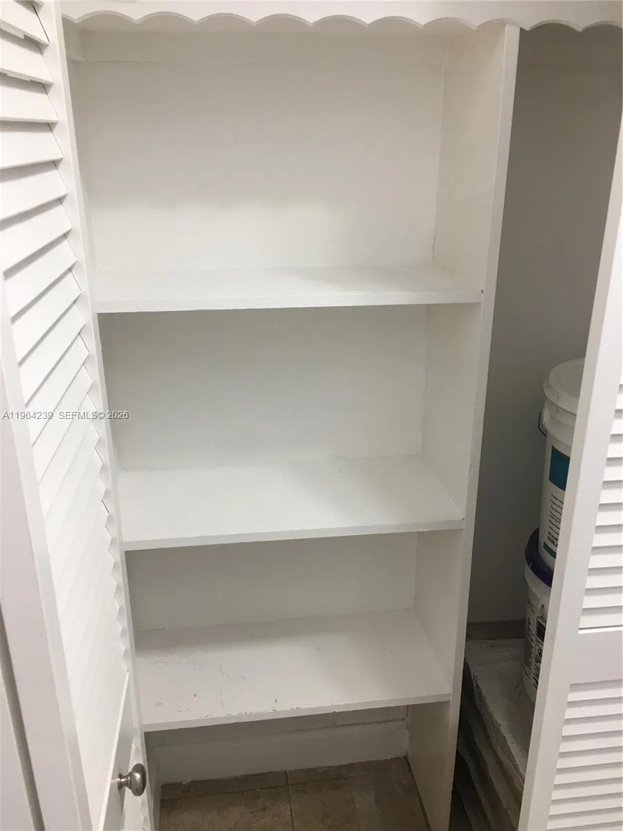 5782 Sw 61st St 5782, Miami, Florida 33143, Miami, Florida 33143, 2 Bedrooms Bedrooms, ,2 BathroomsBathrooms,Residential Lease,For Rent,5782 Sw 61st St 5782, Miami, Florida 33143,A11964239