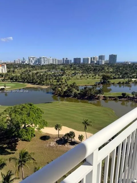 Aventura, Florida 33180, 2 Bedrooms Bedrooms, ,2 BathroomsBathrooms,Residential Lease,For Rent,A11964633