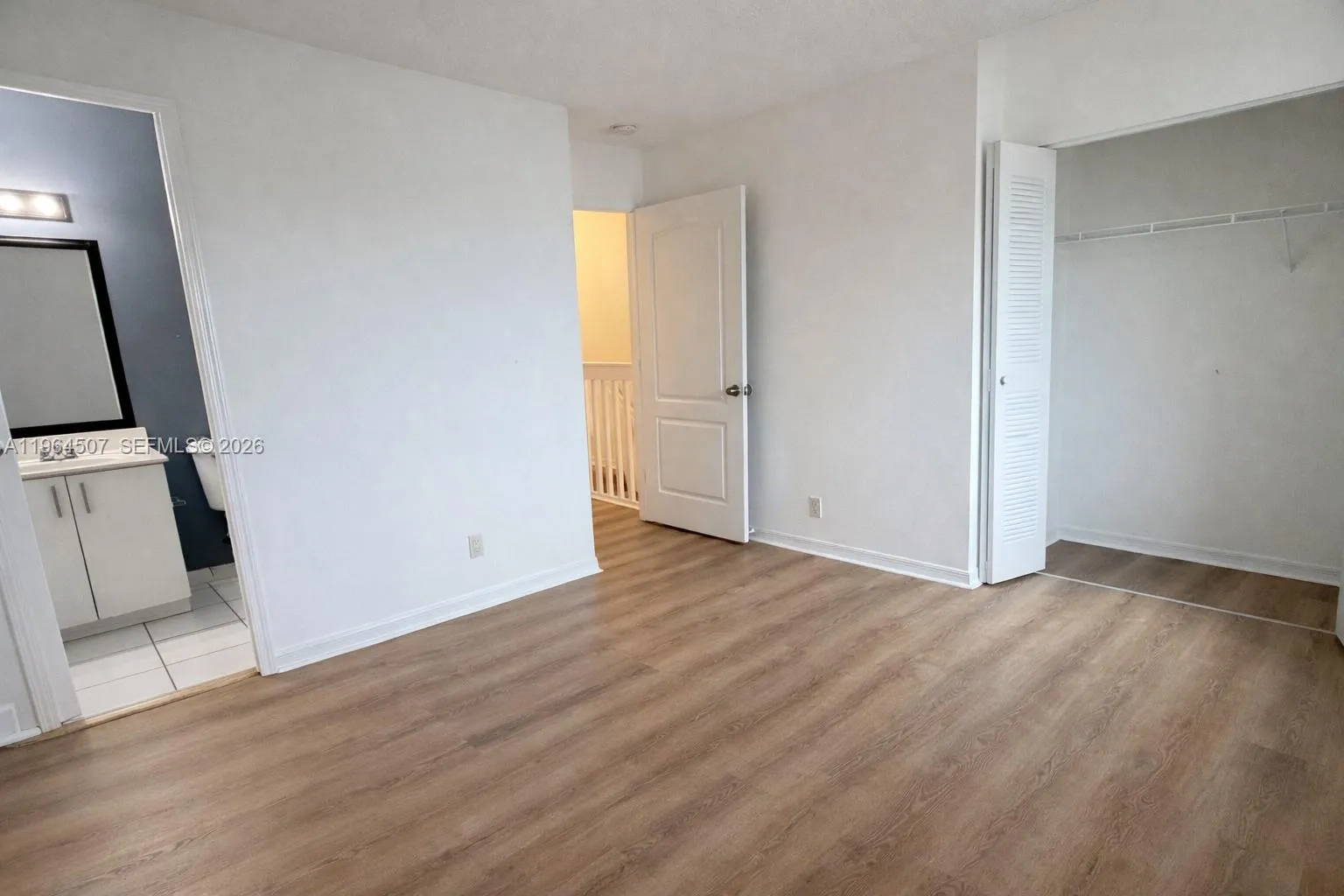 835 Ne 212th Ter 4, Miami, Florida 33179, Miami, Florida 33179, 2 Bedrooms Bedrooms, ,2 BathroomsBathrooms,Residential Lease,For Rent,835 Ne 212th Ter 4, Miami, Florida 33179,A11964507