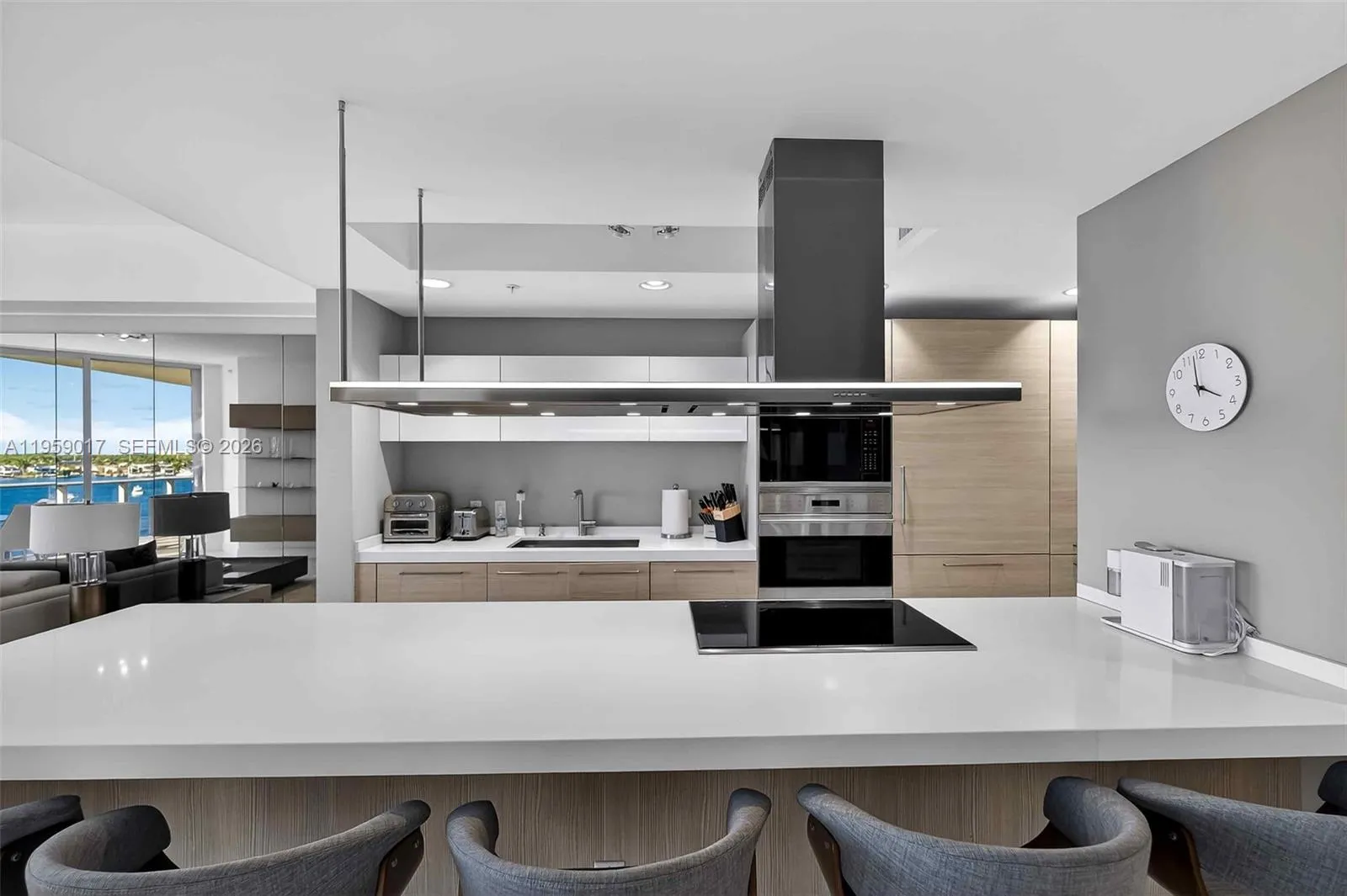 17111 Biscayne Blvd 706, North Miami Beach, Florid, North Miami Beach, Florida 33160, 3 Bedrooms Bedrooms, ,3 BathroomsBathrooms,Residential,For Sale,17111 Biscayne Blvd 706, North Miami Beach, Florid,A11959017