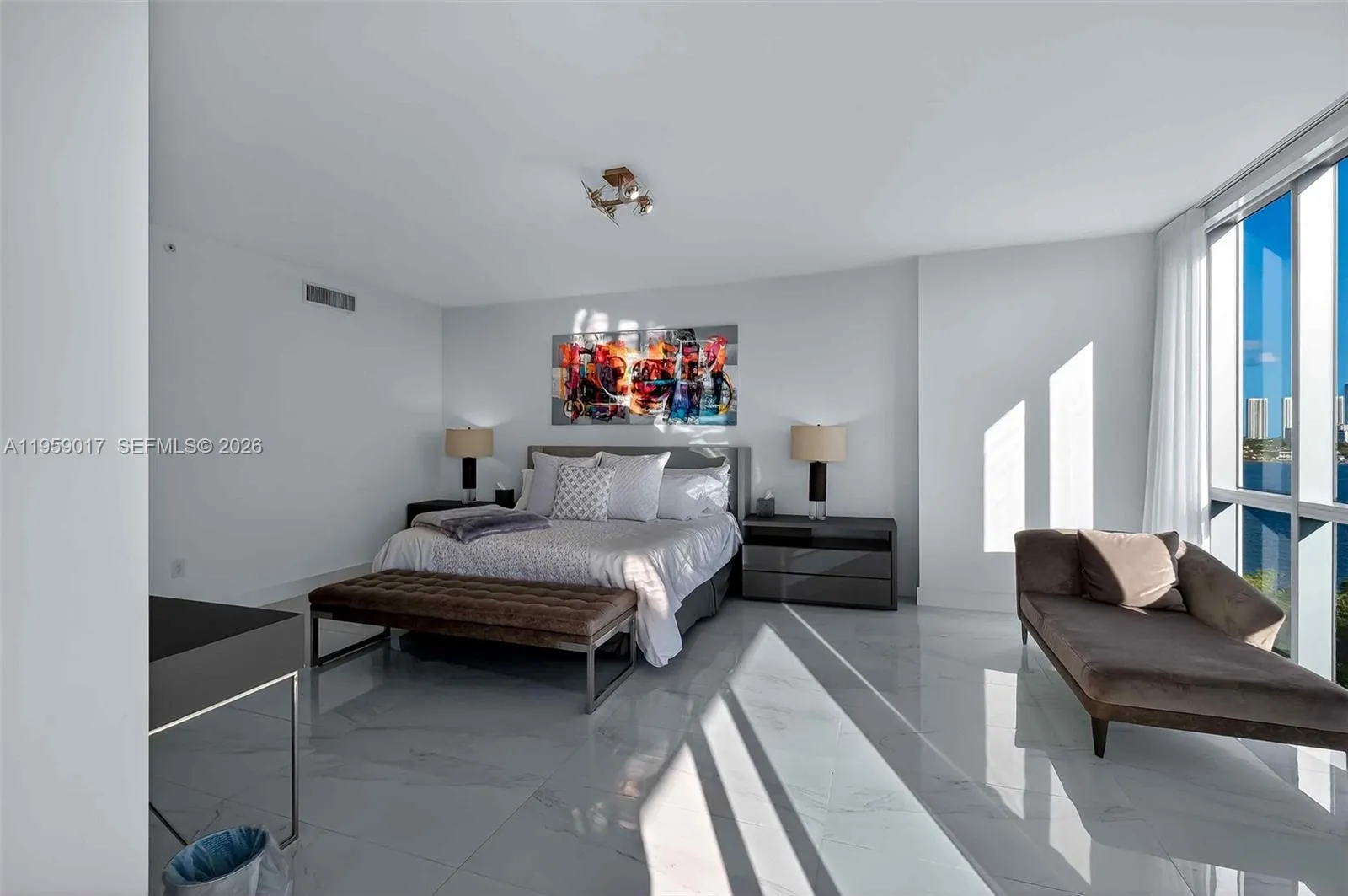 17111 Biscayne Blvd 706, North Miami Beach, Florid, North Miami Beach, Florida 33160, 3 Bedrooms Bedrooms, ,3 BathroomsBathrooms,Residential,For Sale,17111 Biscayne Blvd 706, North Miami Beach, Florid,A11959017