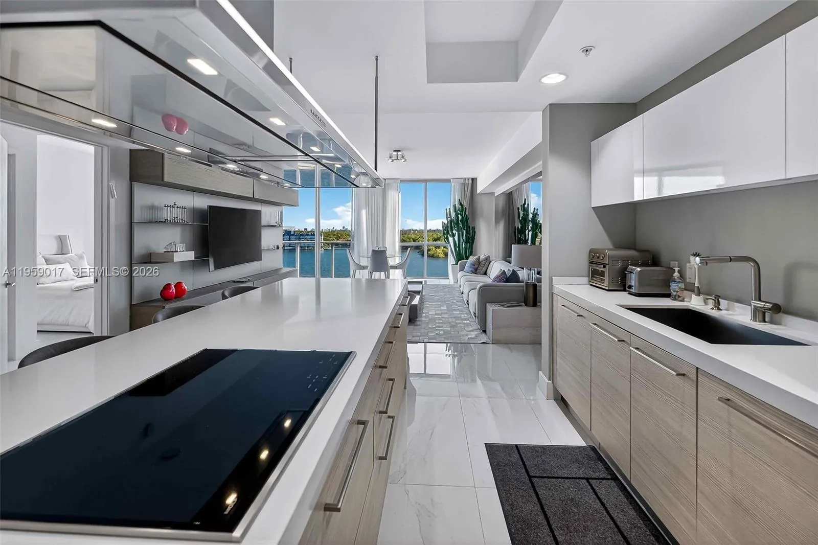 17111 Biscayne Blvd 706, North Miami Beach, Florid, North Miami Beach, Florida 33160, 3 Bedrooms Bedrooms, ,3 BathroomsBathrooms,Residential,For Sale,17111 Biscayne Blvd 706, North Miami Beach, Florid,A11959017