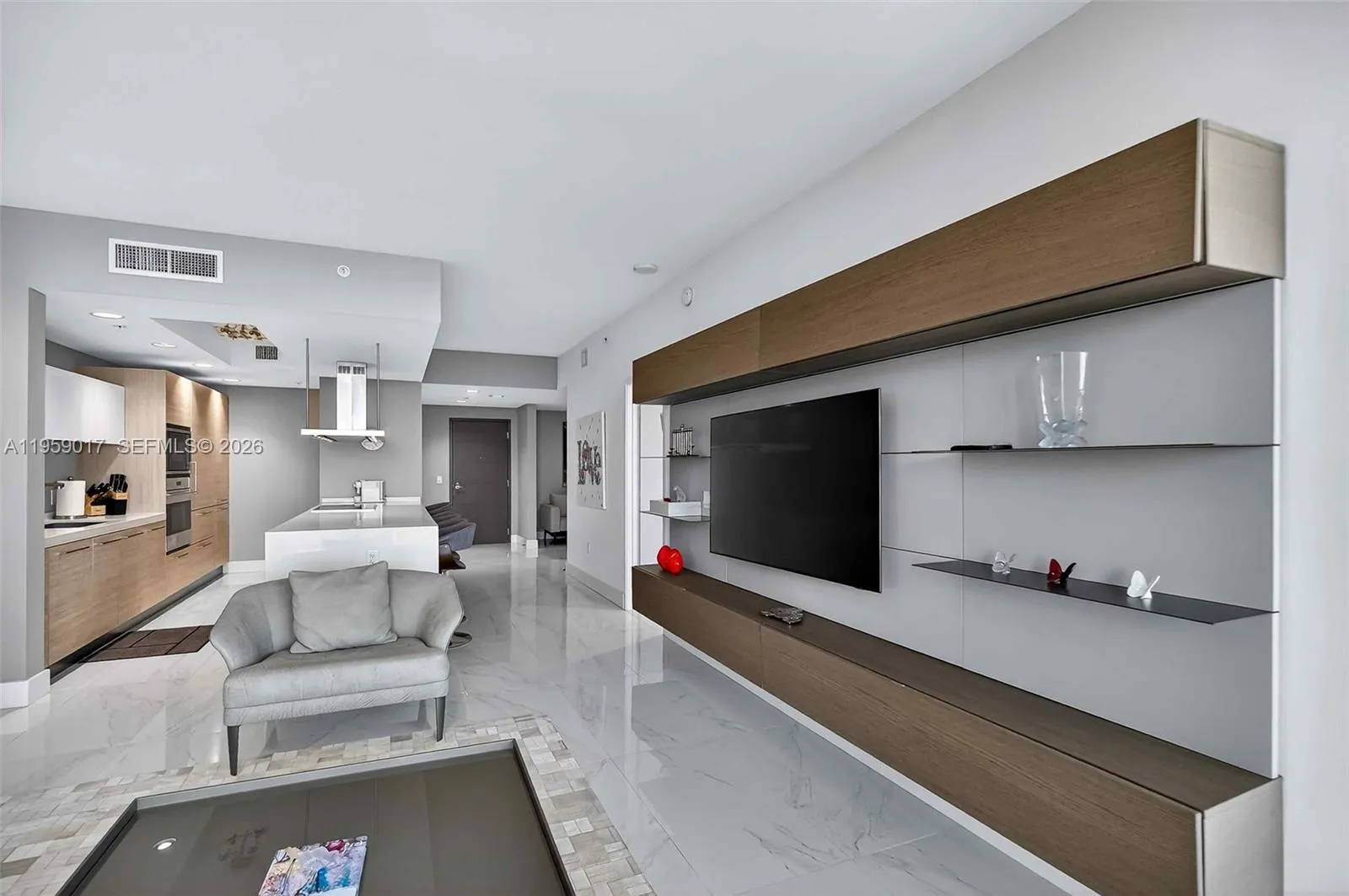 17111 Biscayne Blvd 706, North Miami Beach, Florid, North Miami Beach, Florida 33160, 3 Bedrooms Bedrooms, ,3 BathroomsBathrooms,Residential,For Sale,17111 Biscayne Blvd 706, North Miami Beach, Florid,A11959017