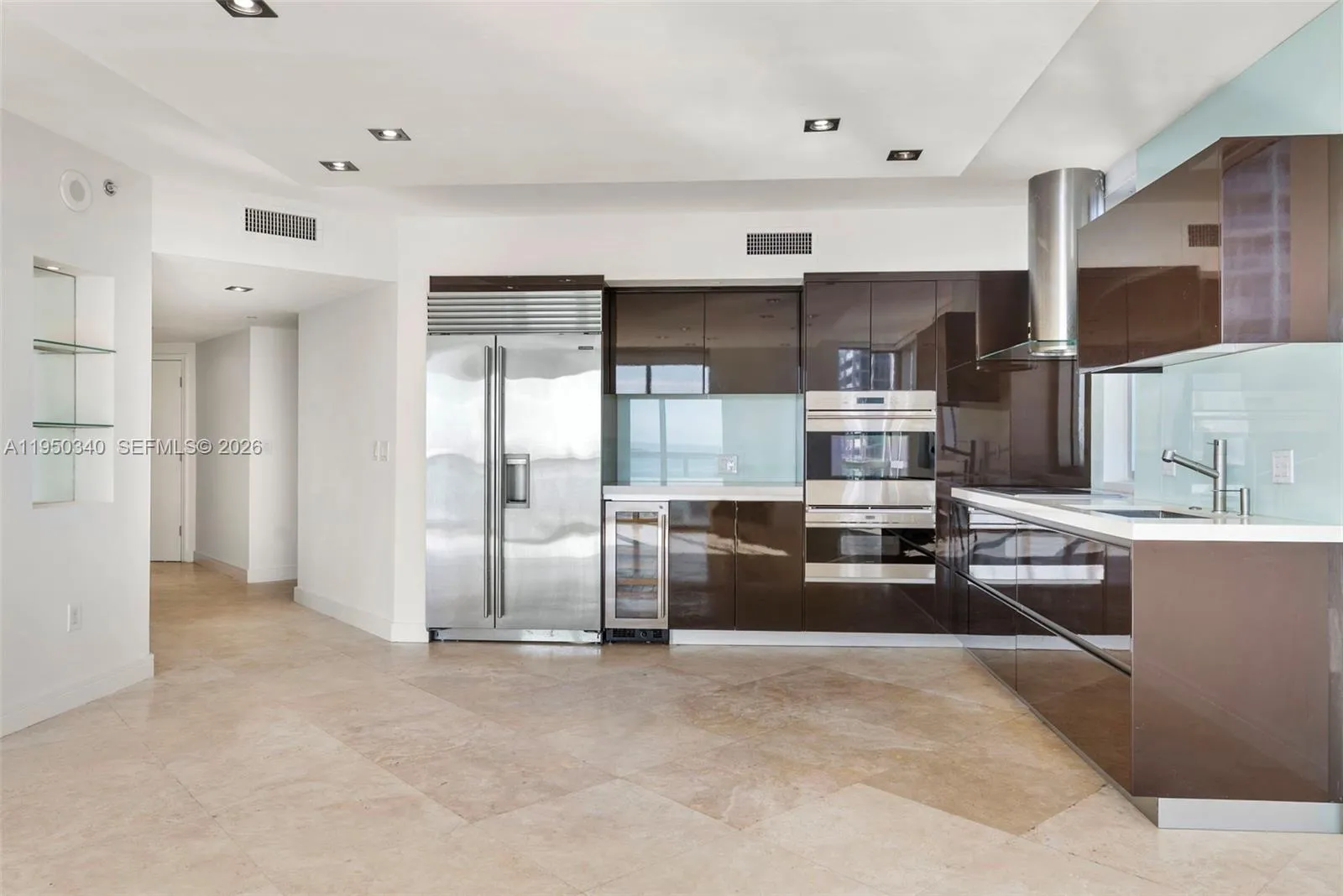 500 Brickell Ave 2901, Miami, Florida 33131, Miami, Florida 33131, 3 Bedrooms Bedrooms, ,3 BathroomsBathrooms,Residential,For Sale,500 Brickell Ave 2901, Miami, Florida 33131,A11950340