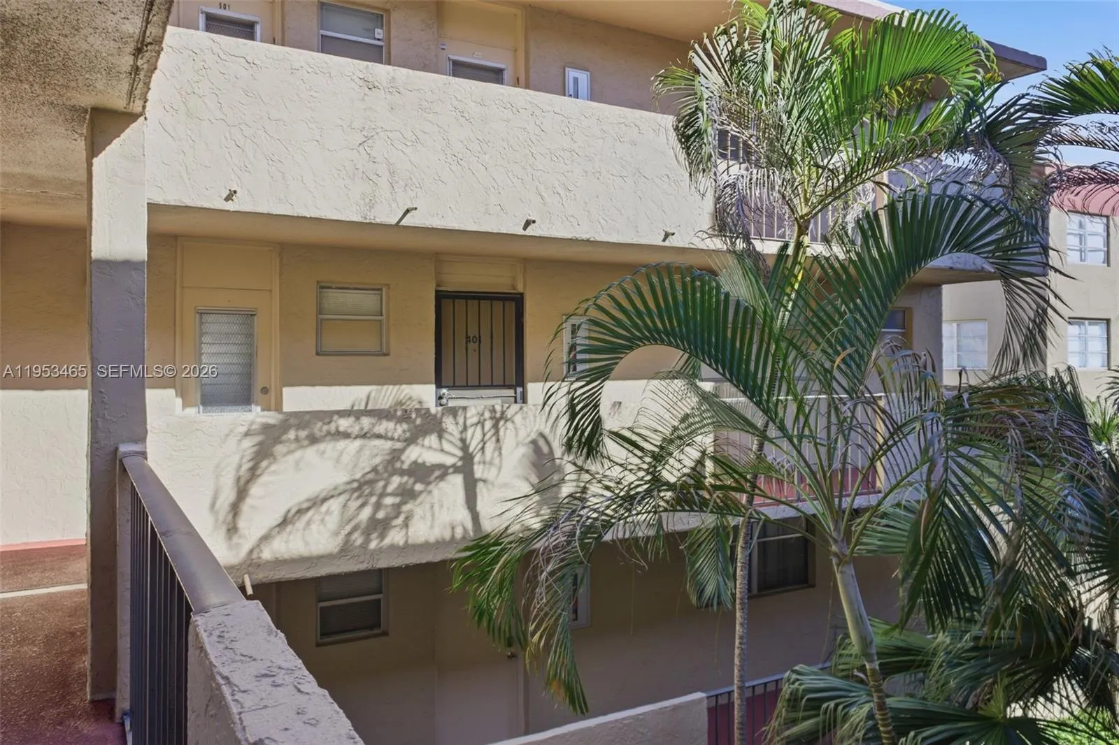 410 Nw 68th Ave 401, Plantation, Florida 33317, Plantation, Florida 33317, 2 Bedrooms Bedrooms, ,2 BathroomsBathrooms,Residential,For Sale,410 Nw 68th Ave 401, Plantation, Florida 33317,A11953465