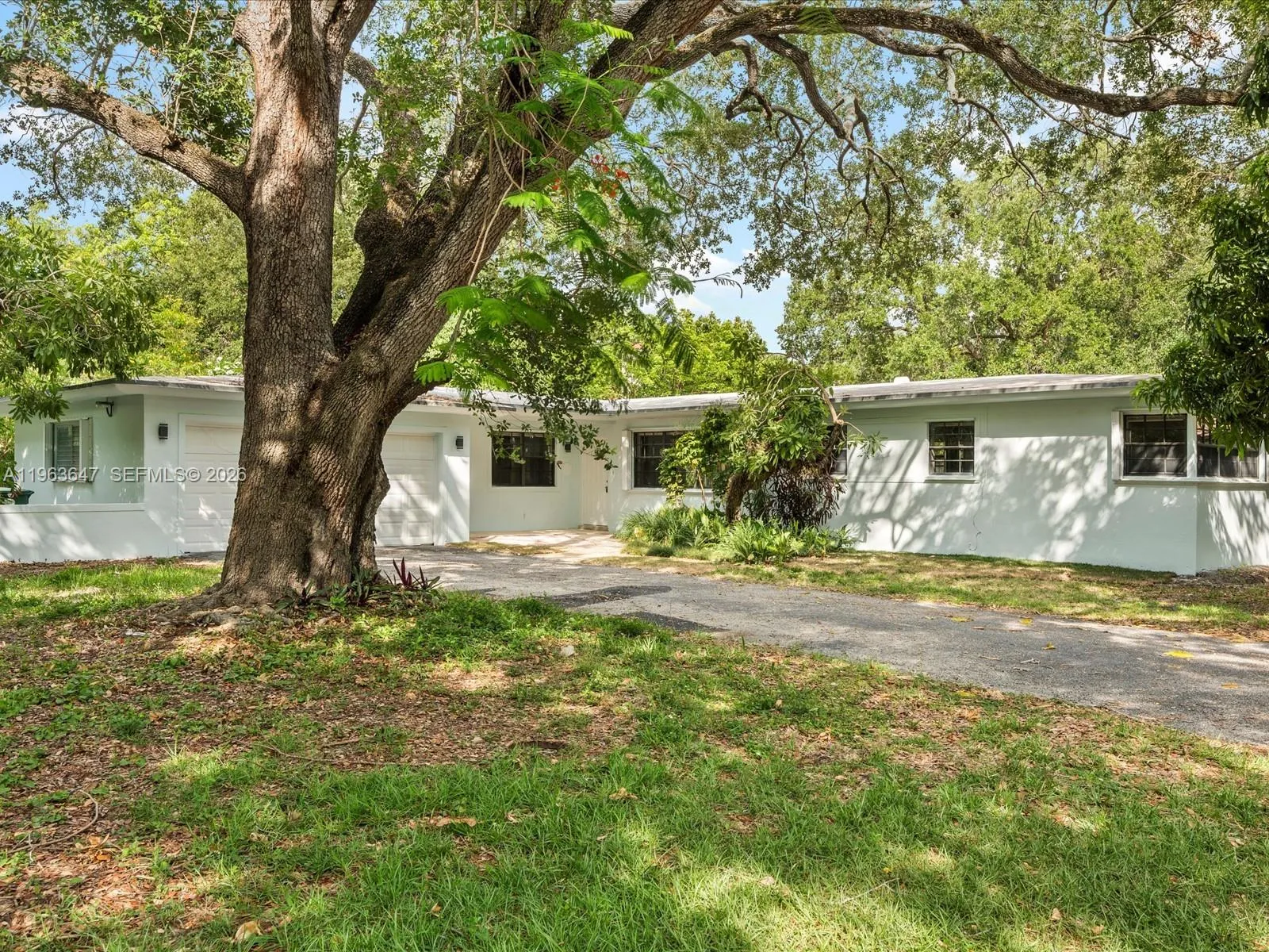 9315 Sw 72nd Ave, Pinecrest, Florida 33156, Pinecrest, Florida 33156, 3 Bedrooms Bedrooms, ,2 BathroomsBathrooms,Residential,For Sale,9315 Sw 72nd Ave, Pinecrest, Florida 33156,A11963647