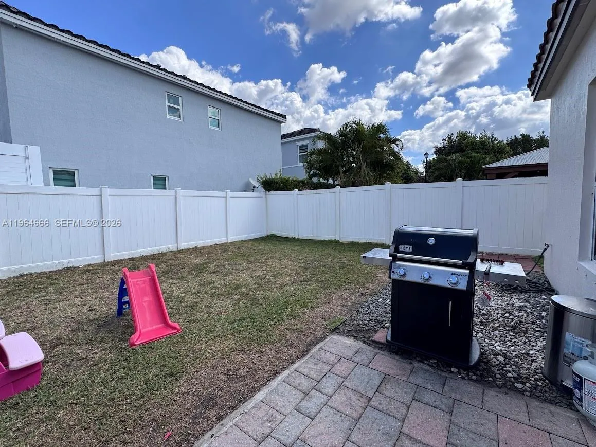 9165 Sw 170th Ave ., Miami, Florida 33196, Miami, Florida 33196, 3 Bedrooms Bedrooms, ,2 BathroomsBathrooms,Residential Lease,For Rent,9165 Sw 170th Ave ., Miami, Florida 33196,A11964666