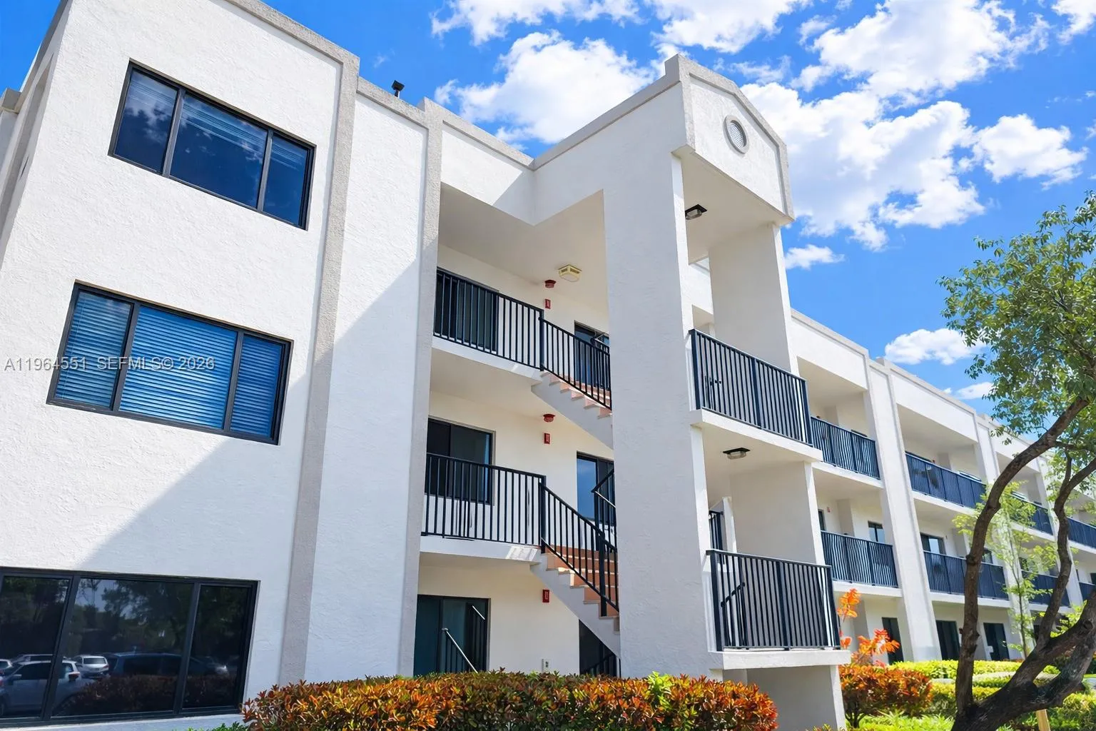 10722 W Clairmont Cir 102, Tamarac, Florida 33321, Tamarac, Florida 33321, 2 Bedrooms Bedrooms, ,2 BathroomsBathrooms,Residential,For Sale,10722 W Clairmont Cir 102, Tamarac, Florida 33321,A11964551