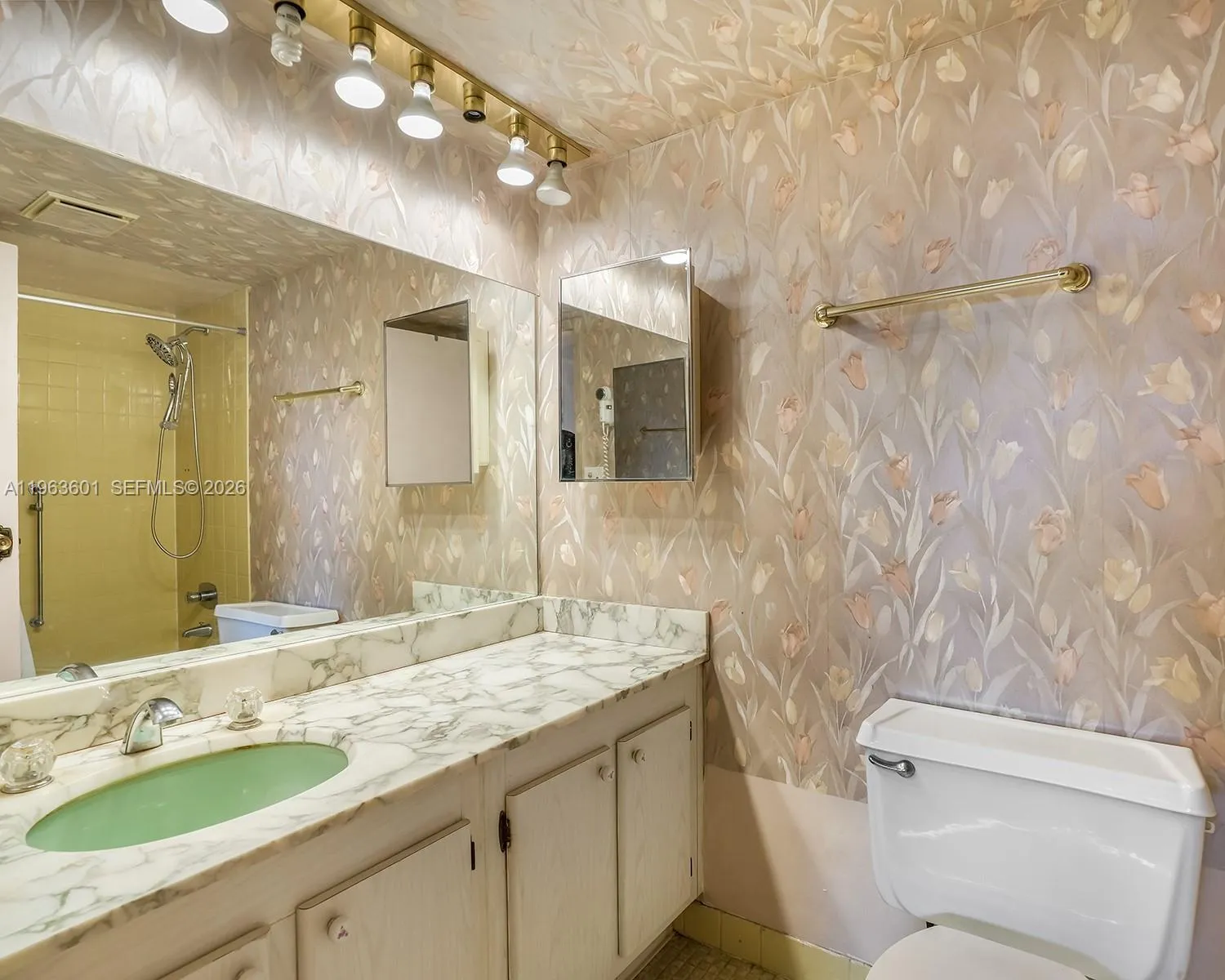 2900 Nw 48th Ter 117, Lauderdale Lakes, Florida 33, Lauderdale Lakes, Florida 33313, 2 Bedrooms Bedrooms, ,2 BathroomsBathrooms,Residential,For Sale,2900 Nw 48th Ter 117, Lauderdale Lakes, Florida 33,A11963601