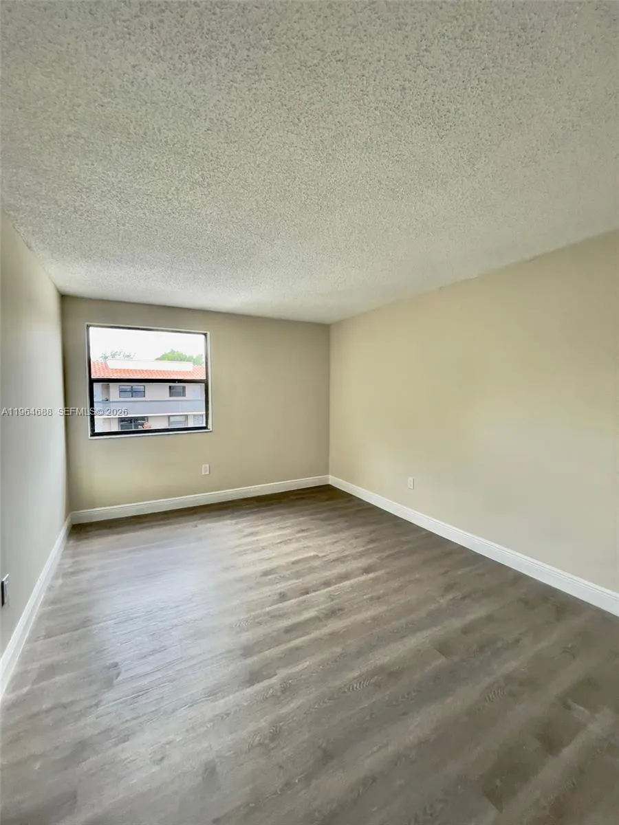 200 W Park Dr 207-1, Miami, Florida 33172, Miami, Florida 33172, 2 Bedrooms Bedrooms, ,2 BathroomsBathrooms,Residential Lease,For Rent,200 W Park Dr 207-1, Miami, Florida 33172,A11964688