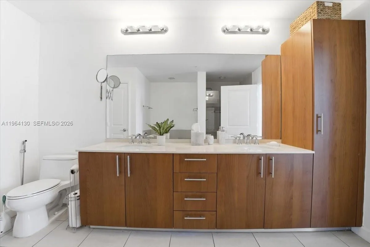 1945 S Ocean Dr 709, Hallandale Beach, Florida 330, Hallandale Beach, Florida 33009, 2 Bedrooms Bedrooms, ,2 BathroomsBathrooms,Residential,For Sale,1945 S Ocean Dr 709, Hallandale Beach, Florida 330,A11964130