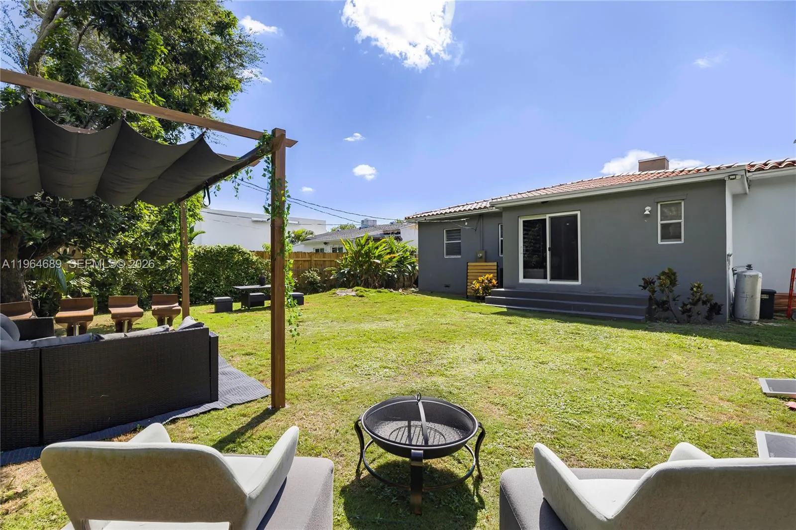 285 Nw 45th St, Miami, Florida 33127, Miami, Florida 33127, 3 Bedrooms Bedrooms, 1 Room Rooms,3 BathroomsBathrooms,Residential,For Sale,285 Nw 45th St, Miami, Florida 33127,A11964689